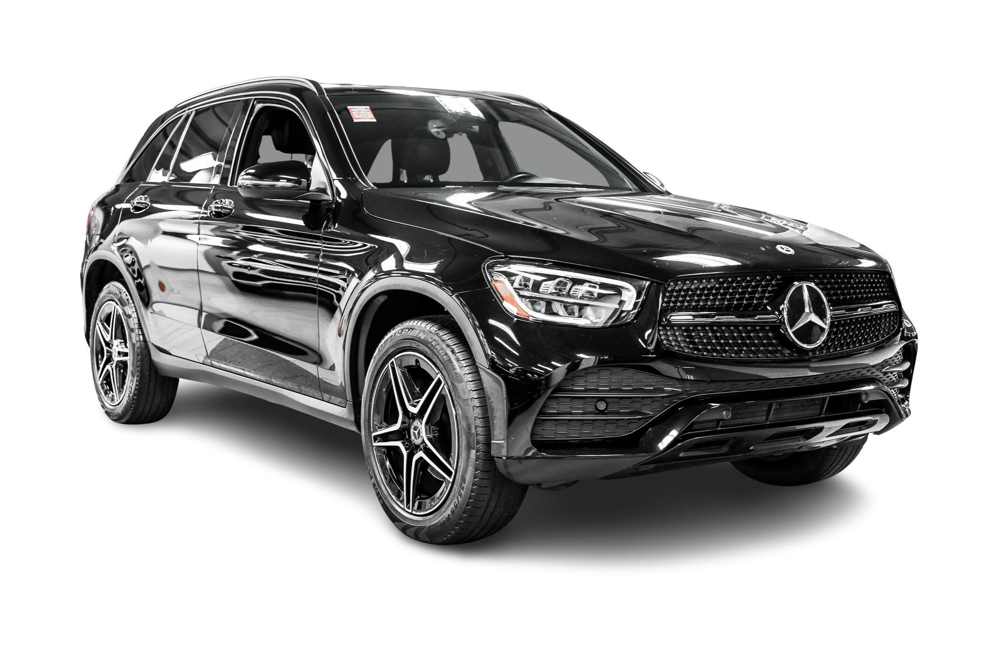 Mercedes-Benz GLC300  2022