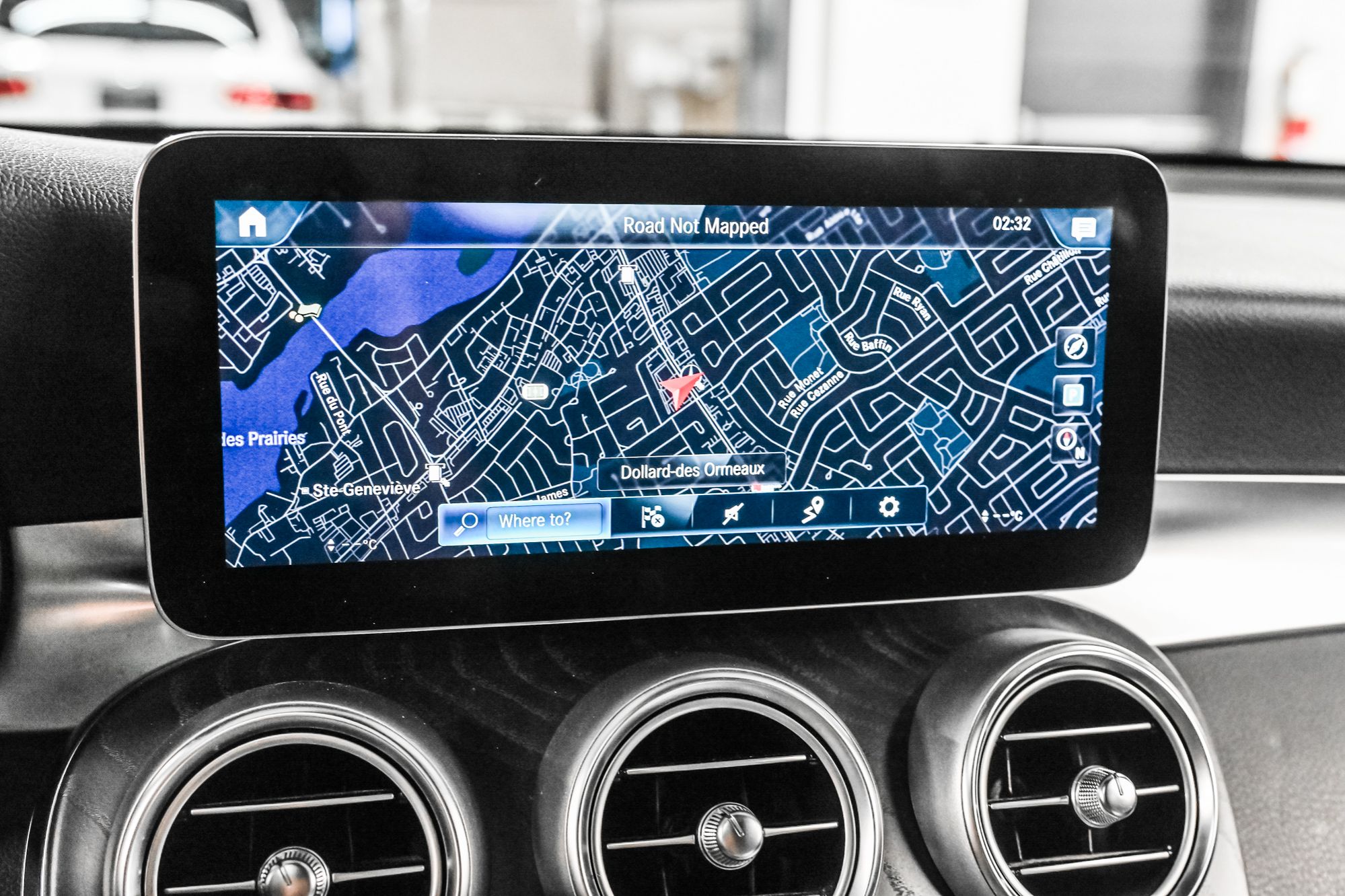 Mercedes-Benz GLC300  2022