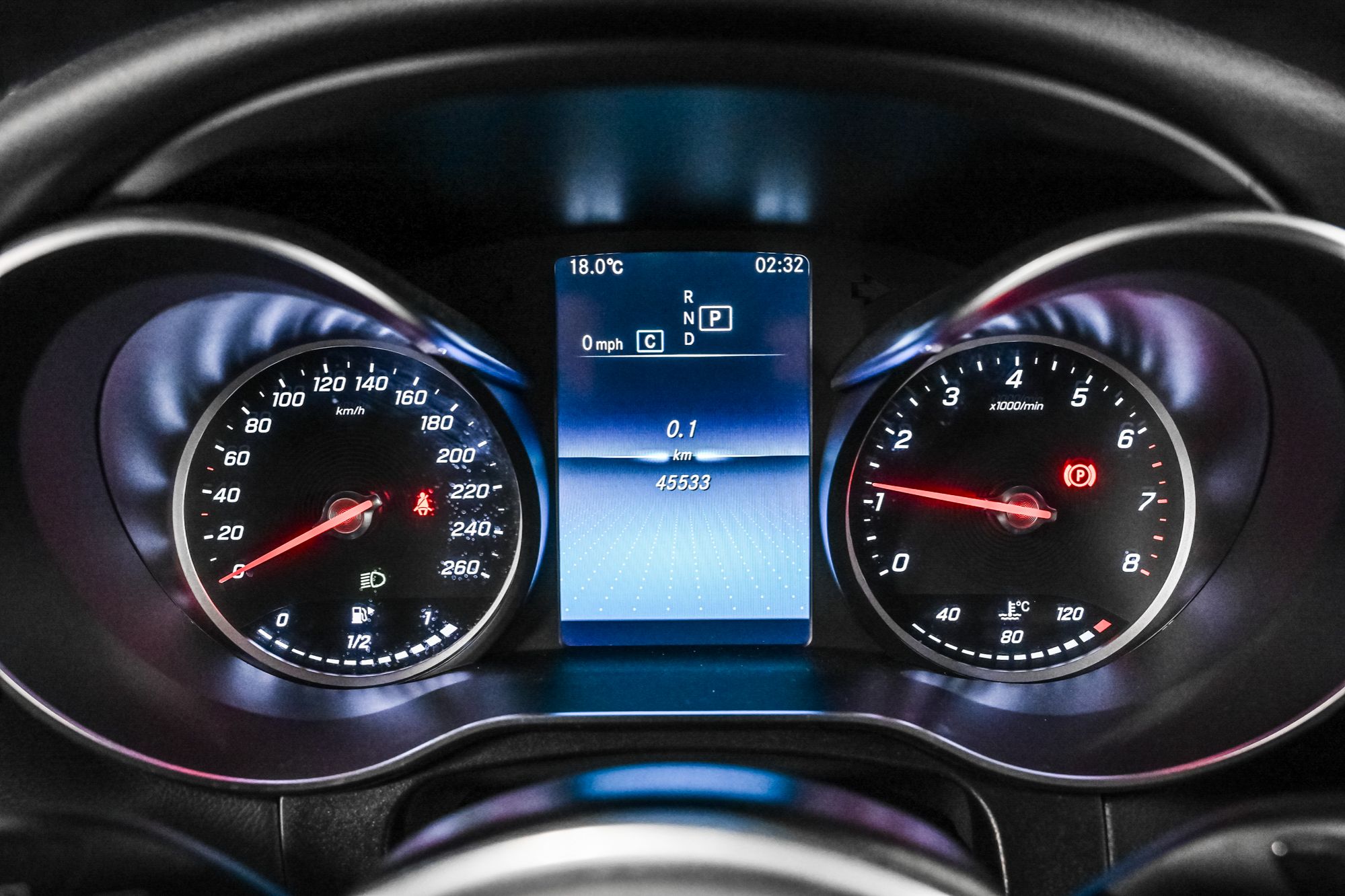 Mercedes-Benz GLC300  2022