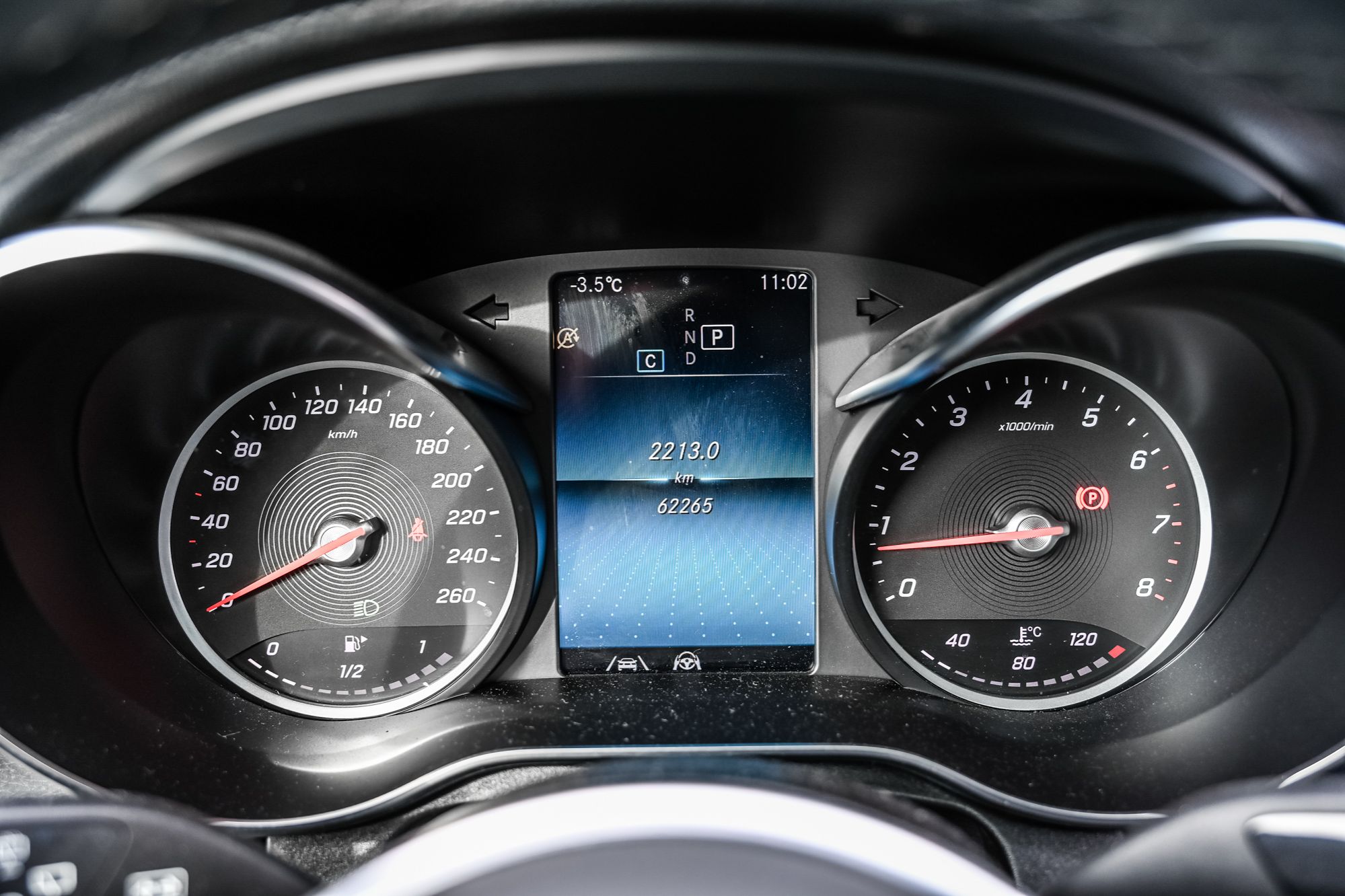 Mercedes-Benz GLC300  2022