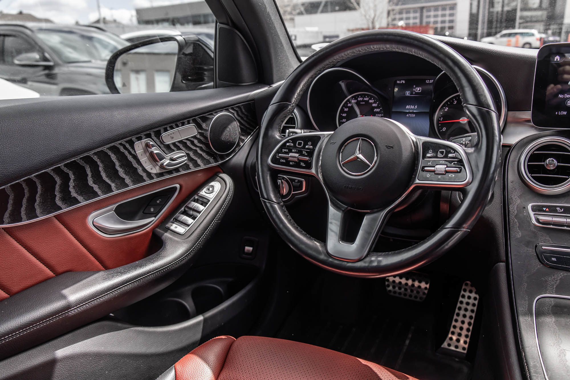 2022 Mercedes-Benz GLC300