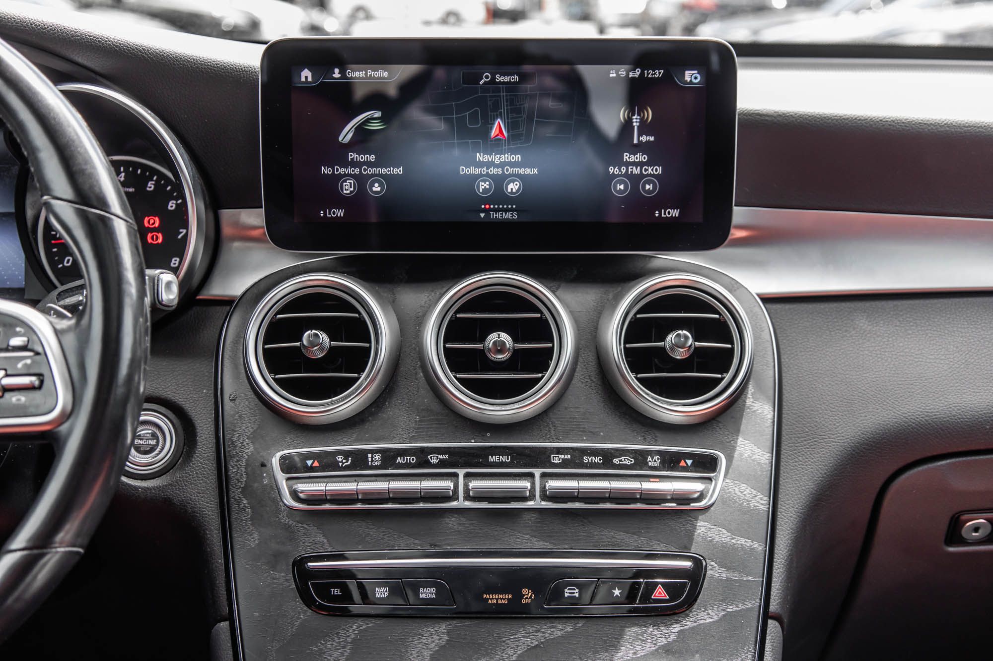 2022 Mercedes-Benz GLC300