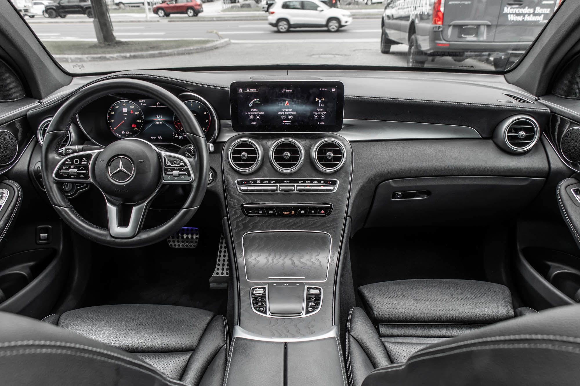 2022 Mercedes-Benz GLC300
