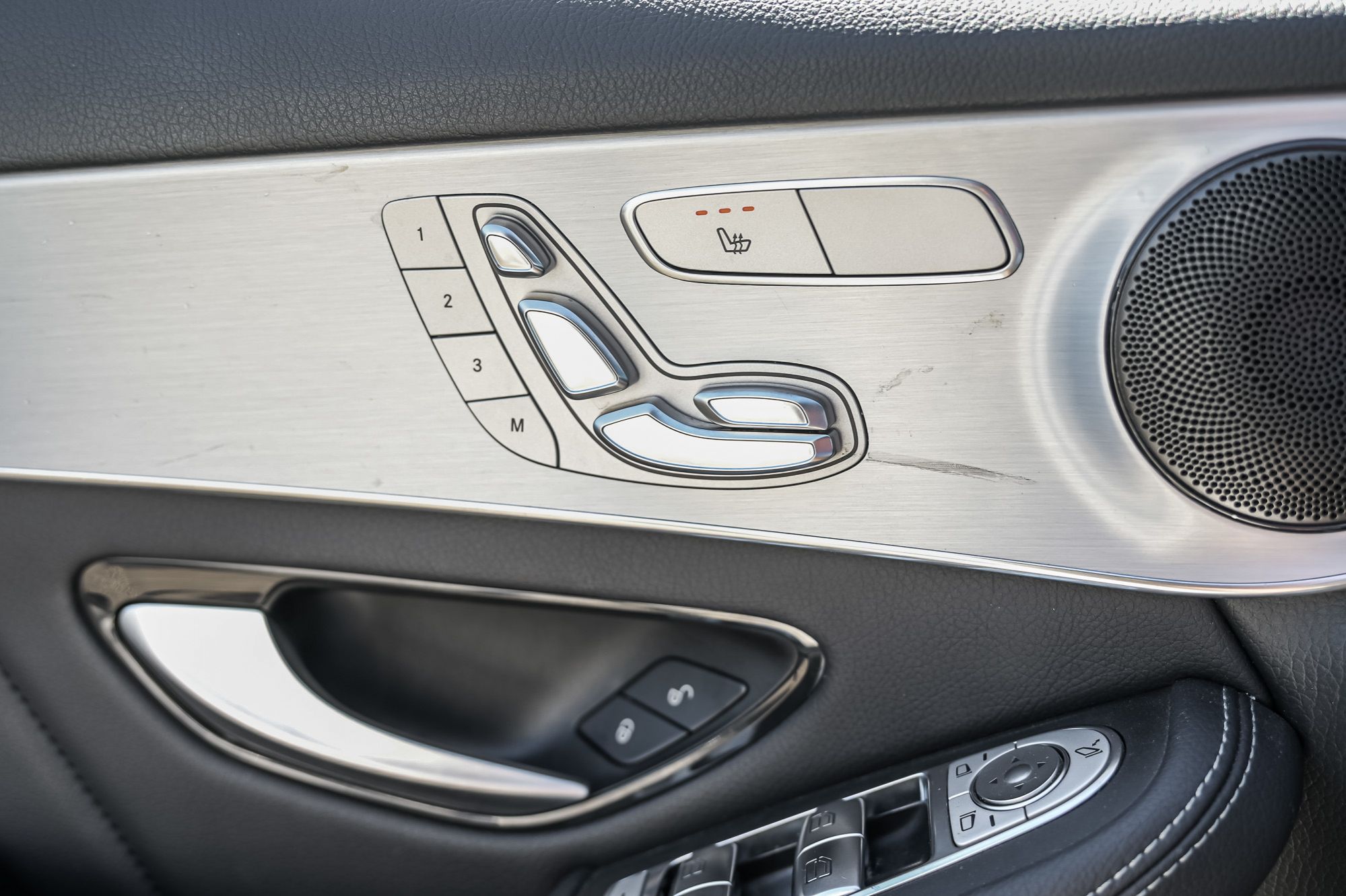 2022 Mercedes-Benz GLC300