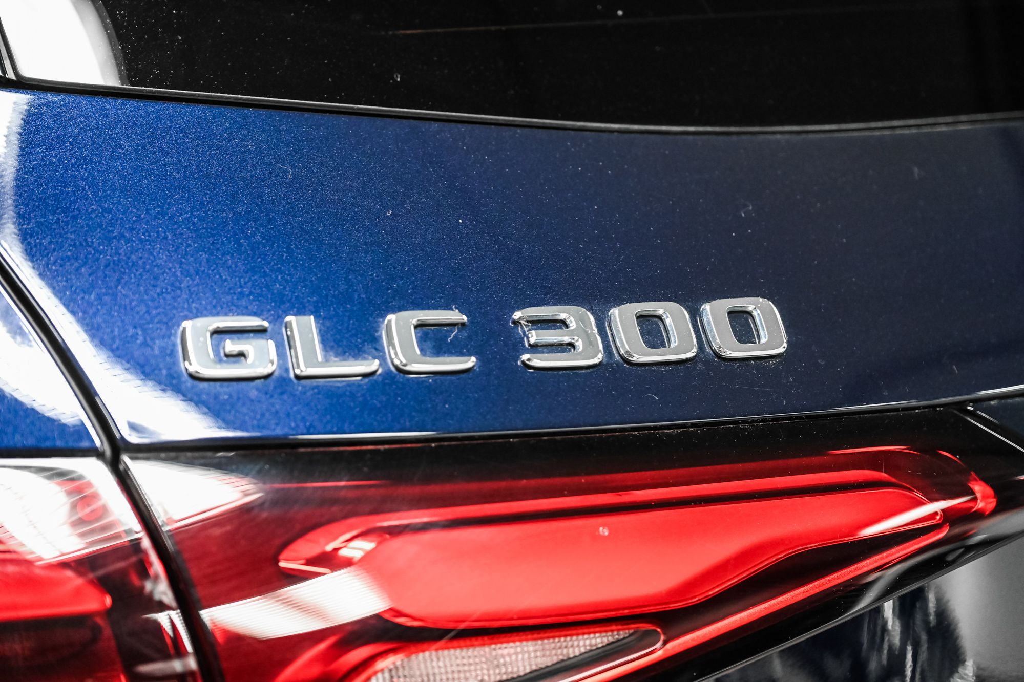 Mercedes-Benz GLC300  2023 à Dollard-des-Ormeaux, Québec