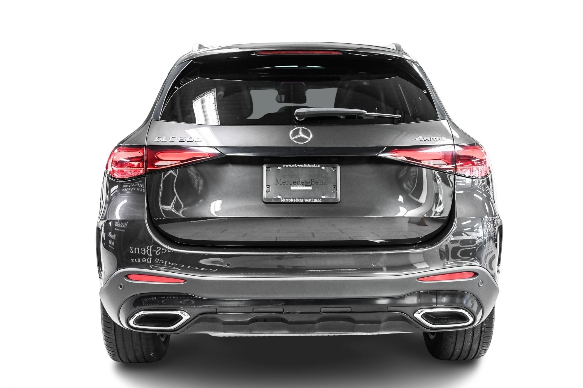 Mercedes-Benz GLC300  2023