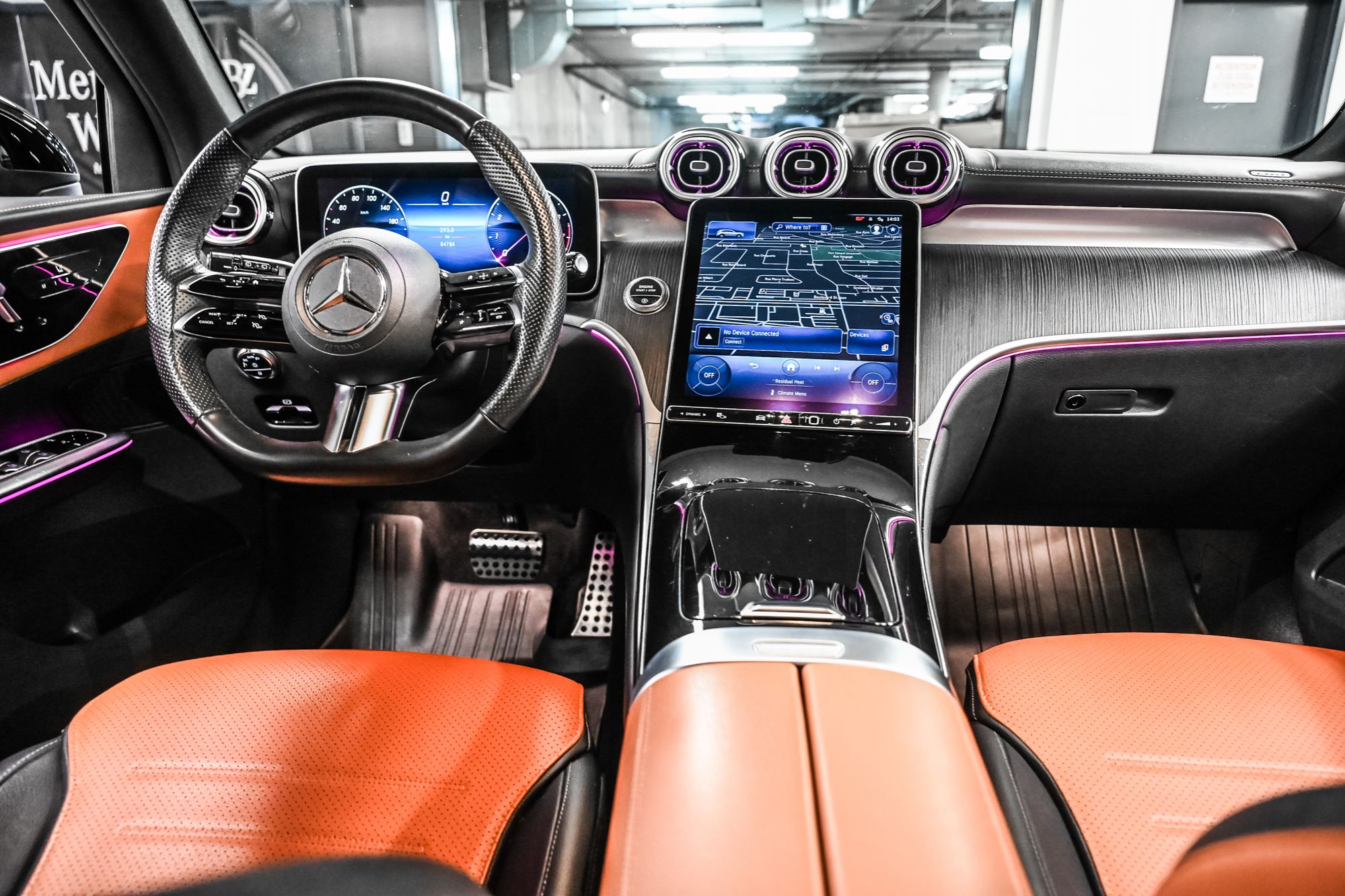 Mercedes-Benz GLC300  2023