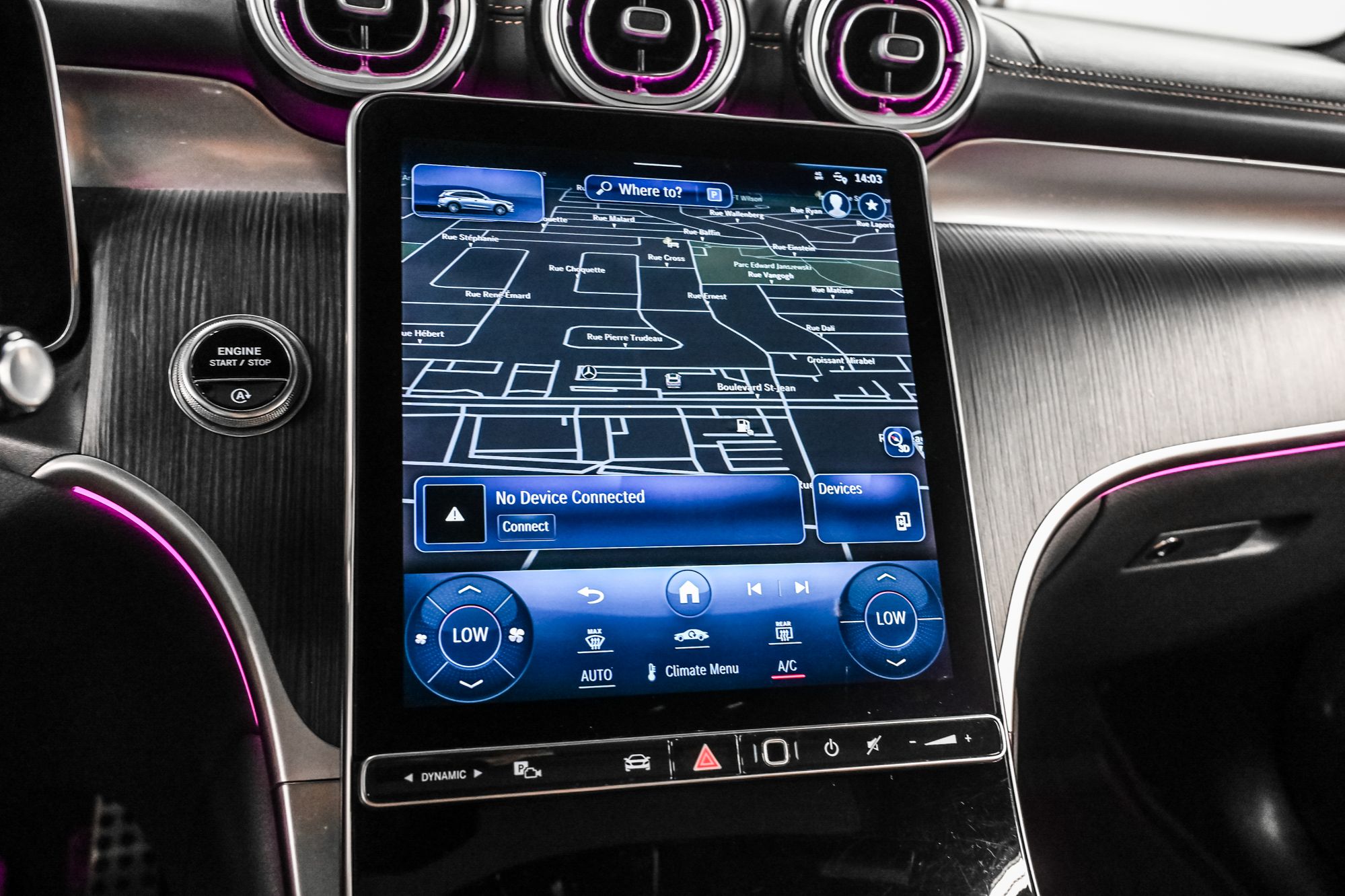 Mercedes-Benz GLC300  2023