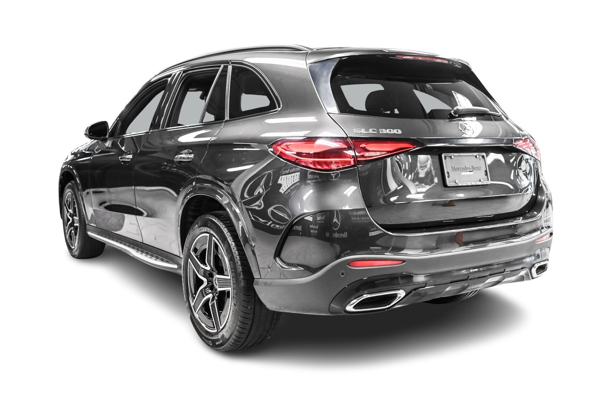 Mercedes-Benz GLC300  2023