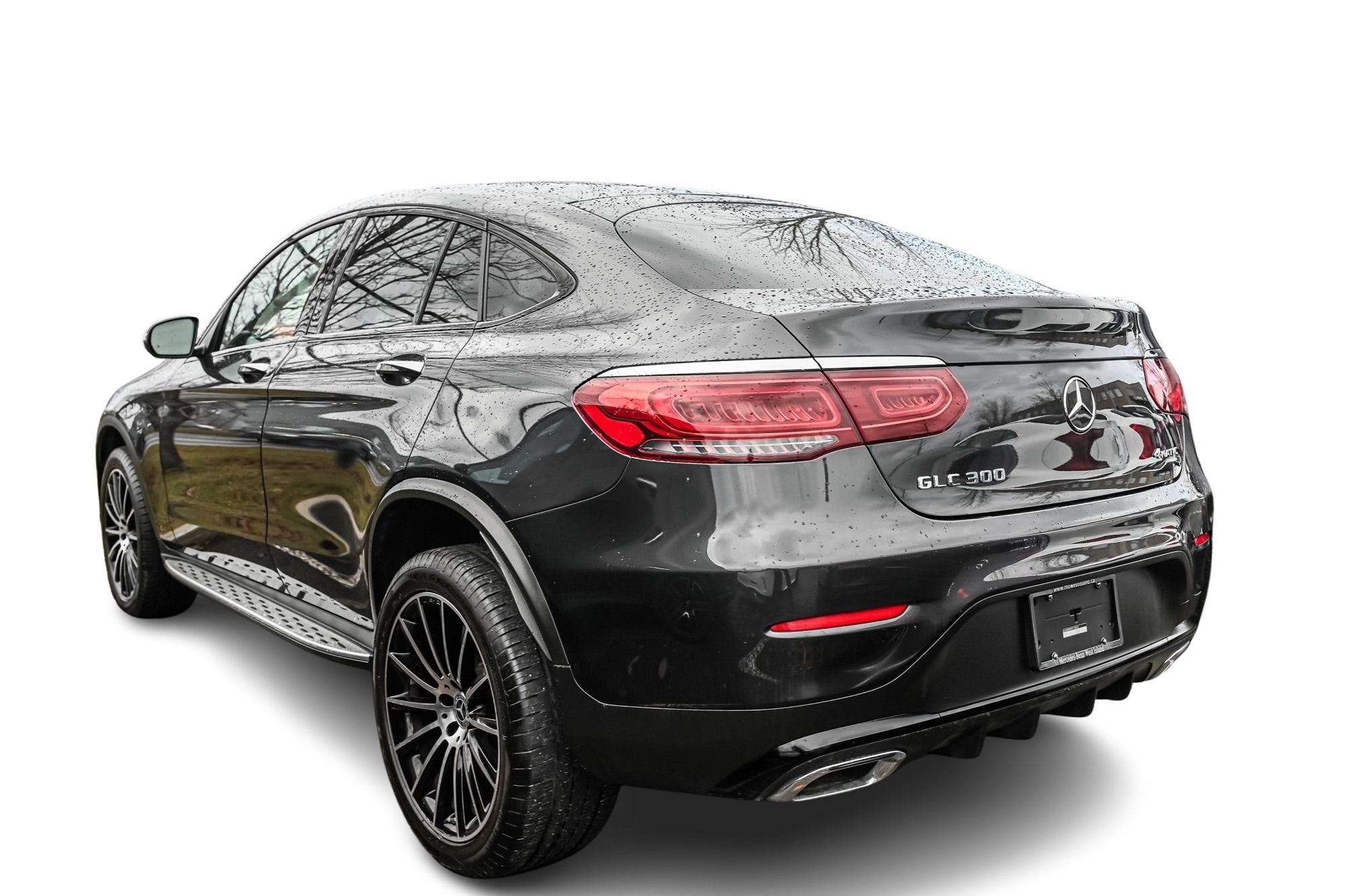 2023 Mercedes-Benz GLC300 in Dollard-des-Ormeaux, Quebec