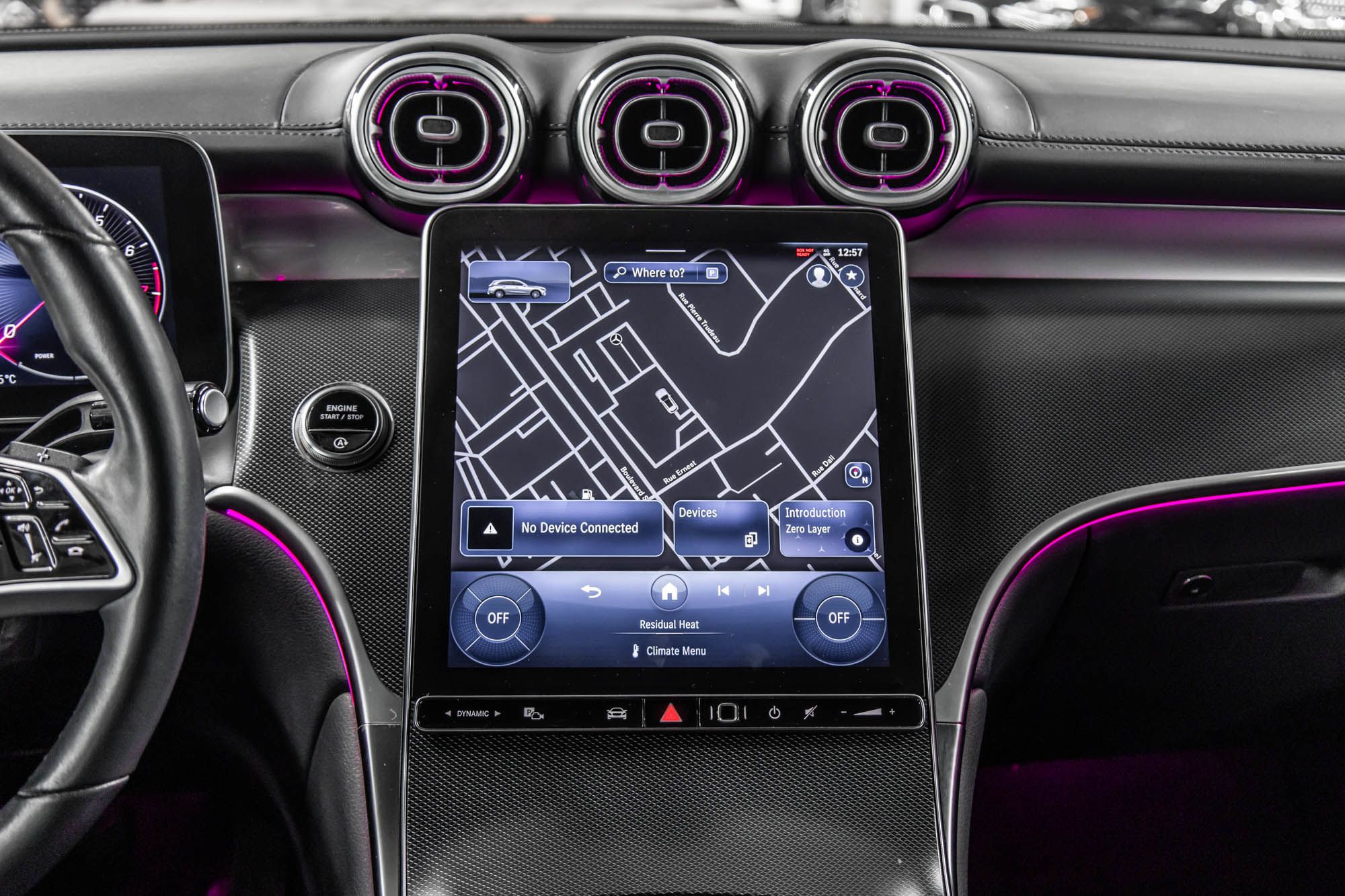 Mercedes-Benz GLC300  2023