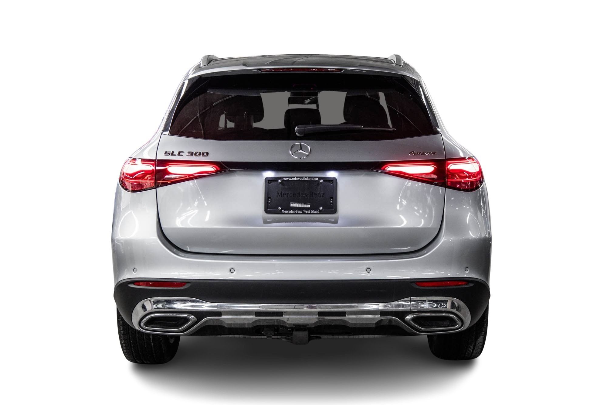 Mercedes-Benz GLC300  2023