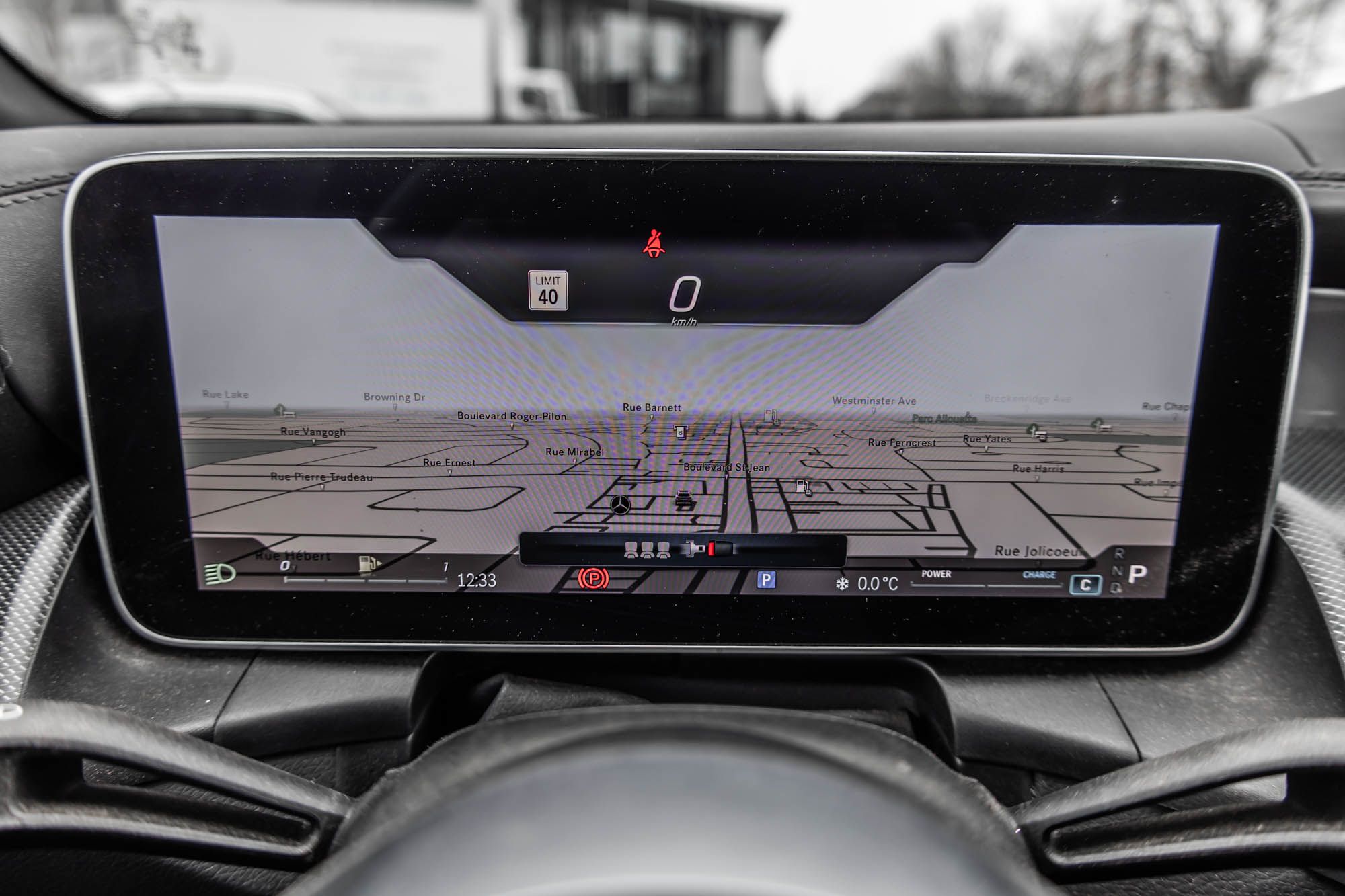 Mercedes-Benz GLC300  2023