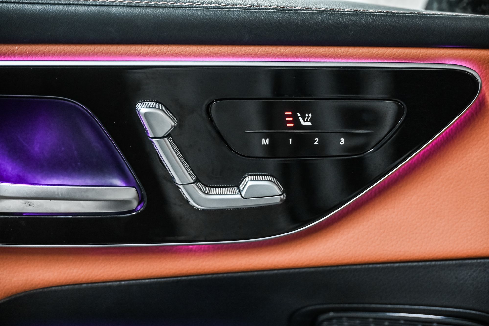 2023 Mercedes-Benz GLC300