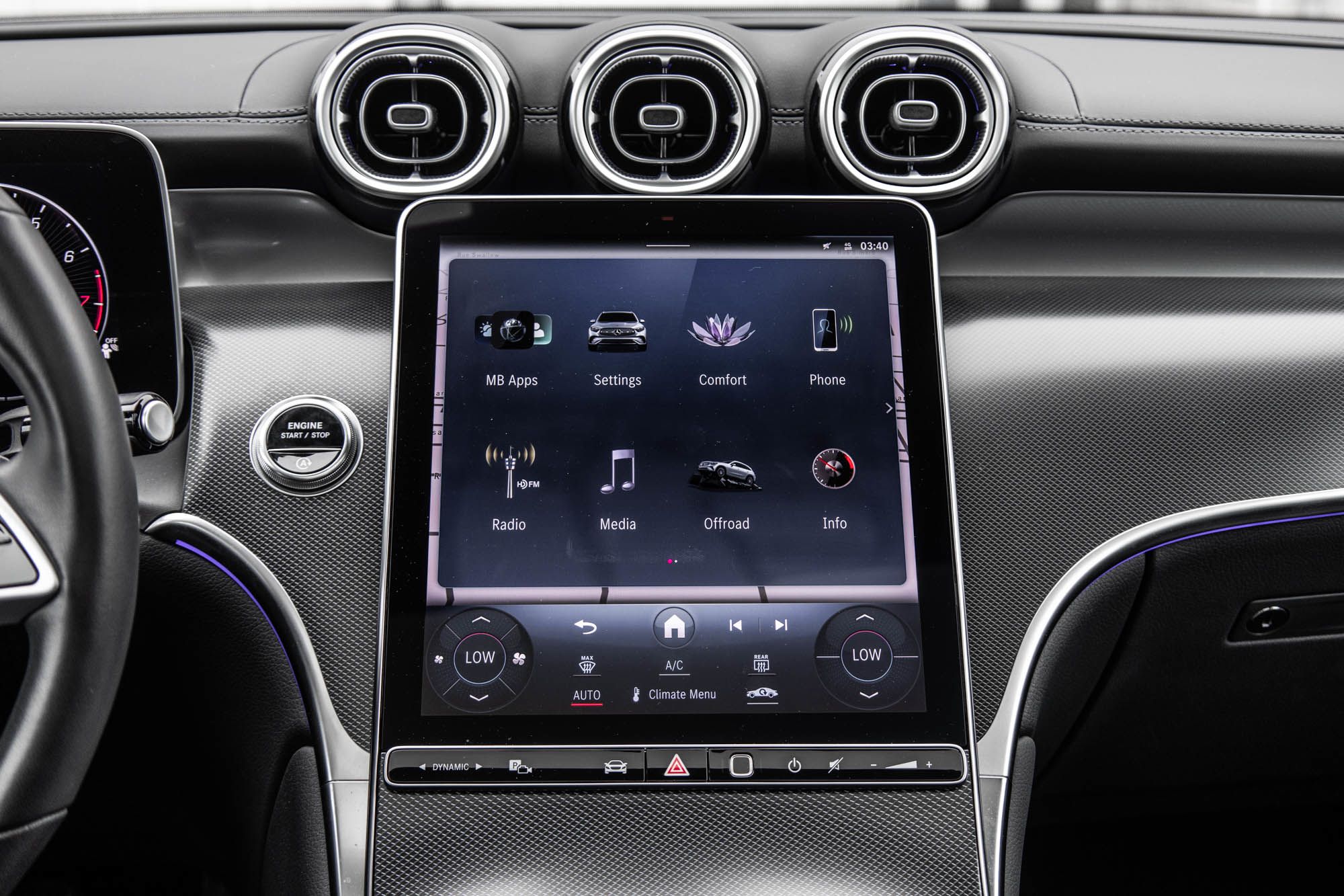 Mercedes-Benz GLC300  2023