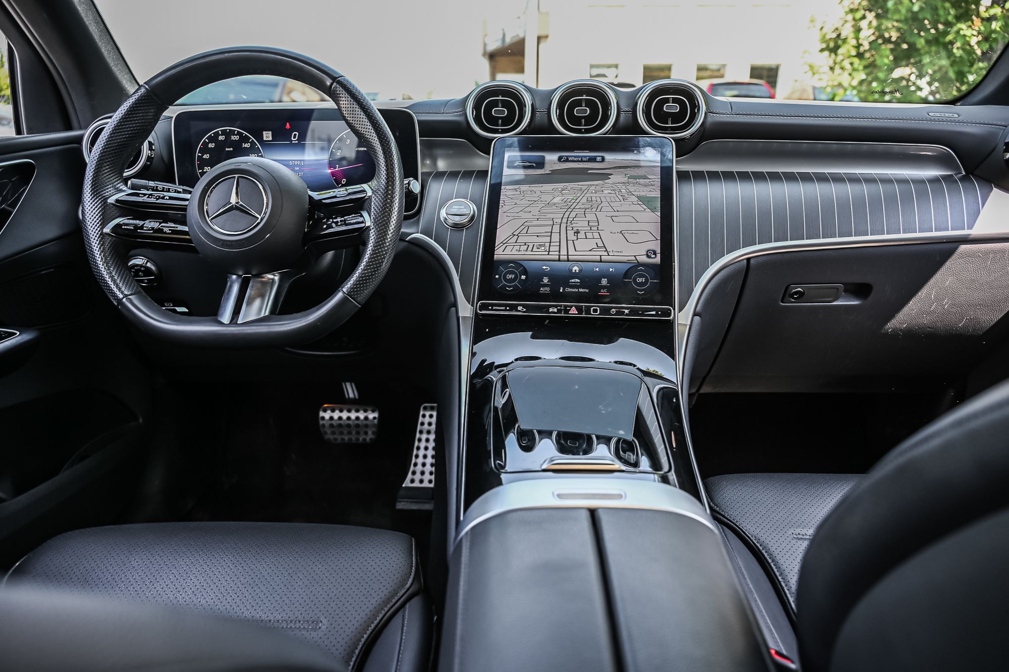 2023 Mercedes-Benz GLC300