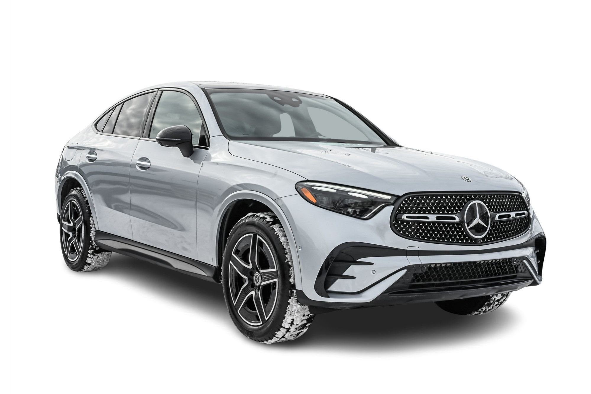 2024 Mercedes-Benz GLC300 in Dollard-des-Ormeaux, Quebec
