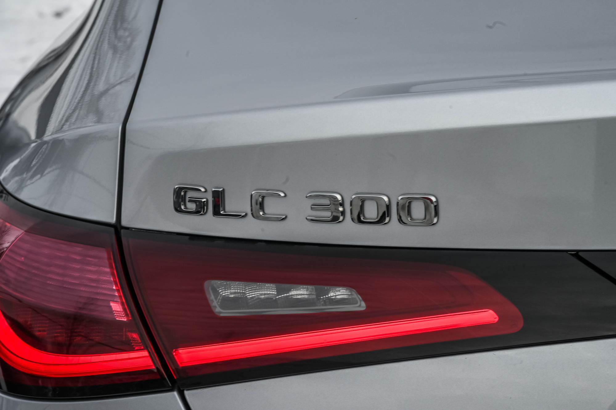 2024 Mercedes-Benz GLC300 in Dollard-des-Ormeaux, Quebec