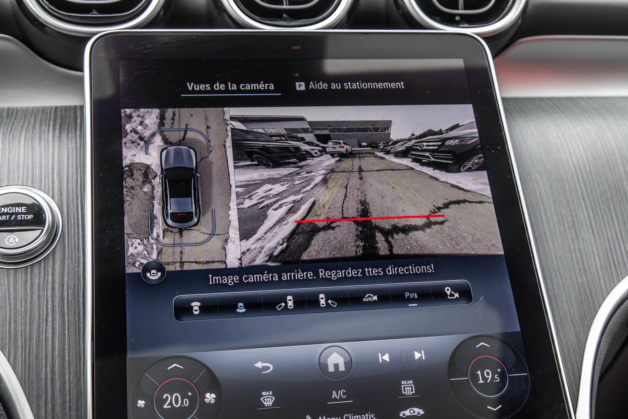 Mercedes-Benz GLC300  2024