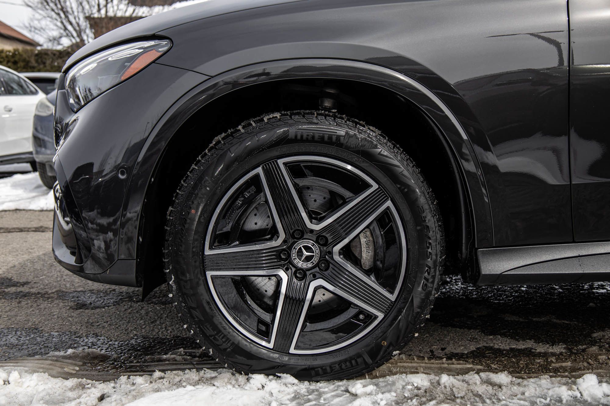 Mercedes-Benz GLC300  2024