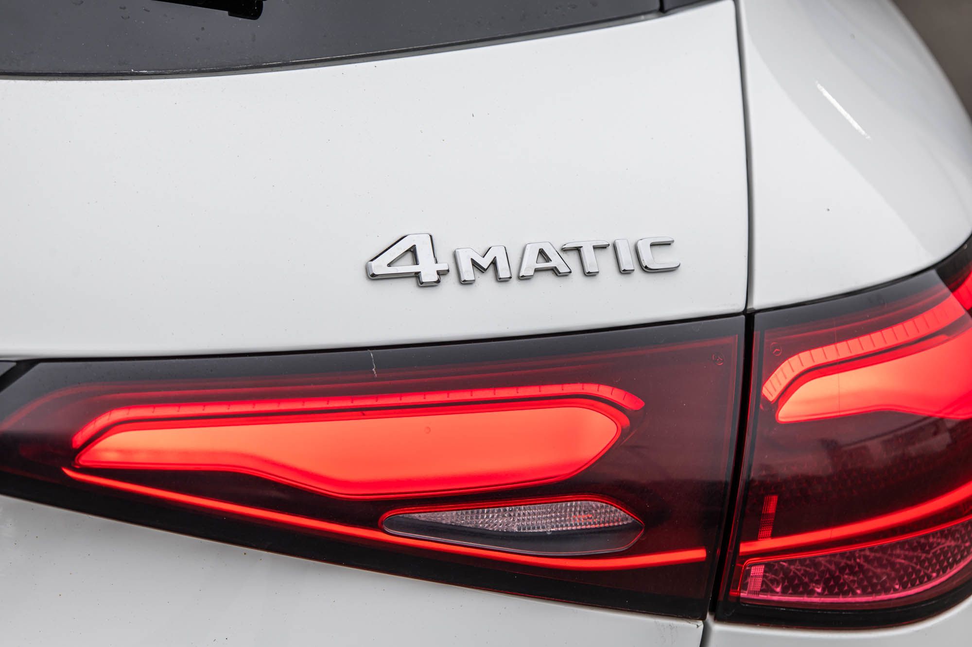 2024 Mercedes-Benz GLC300