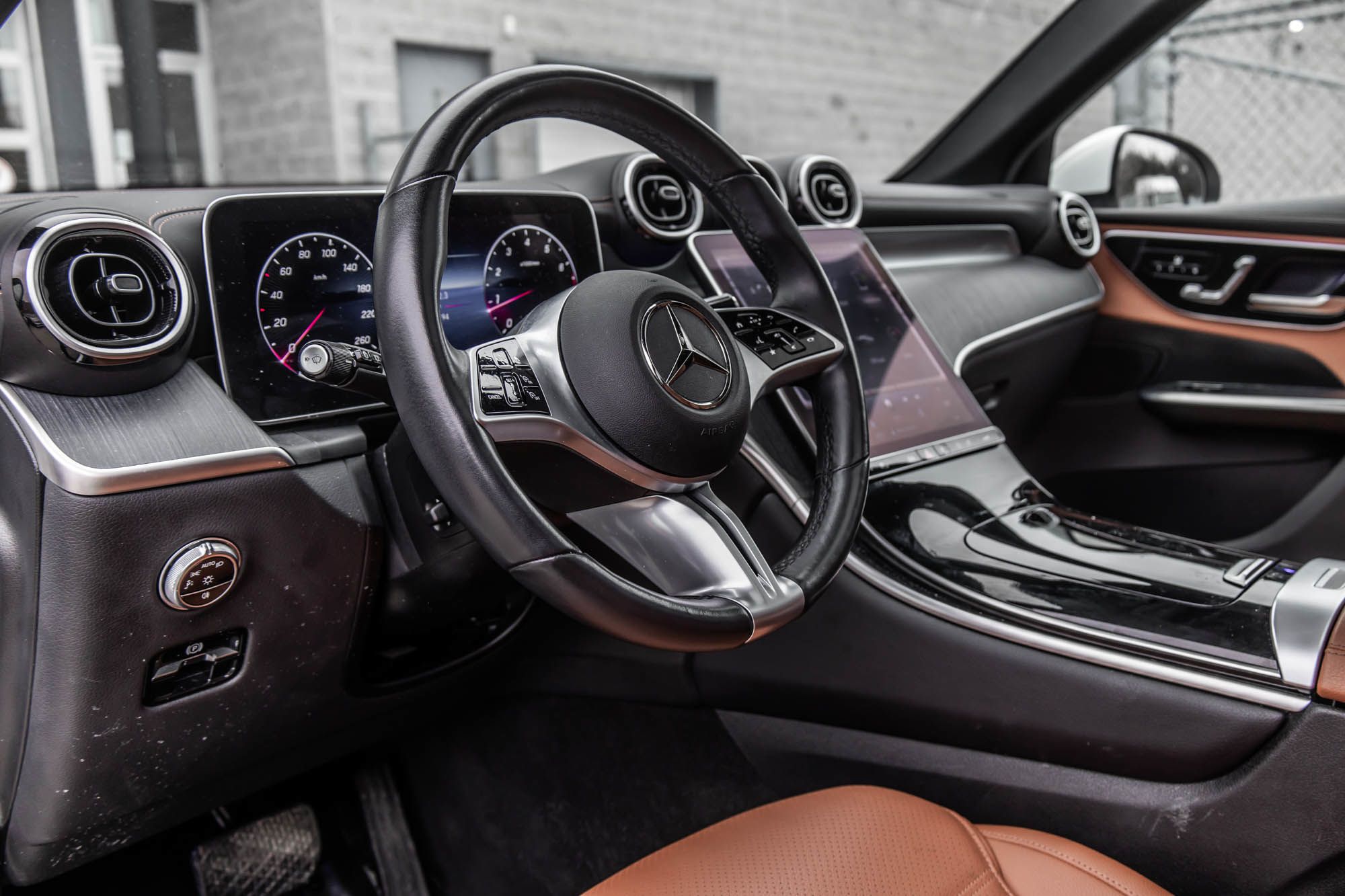 2024 Mercedes-Benz GLC300