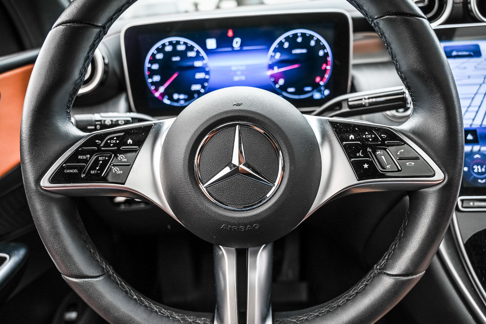 2024 Mercedes-Benz GLC300