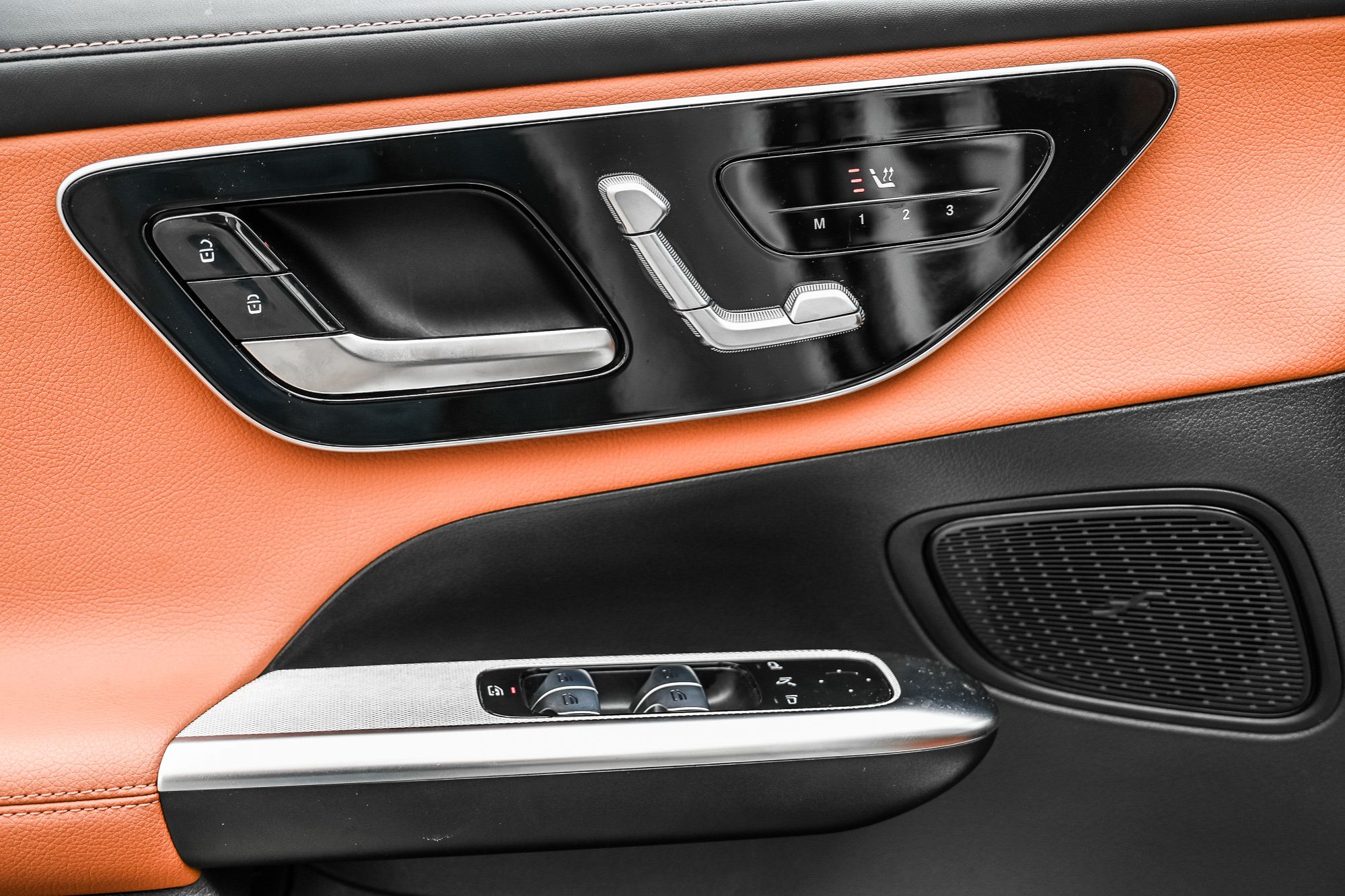 2024 Mercedes-Benz GLC300