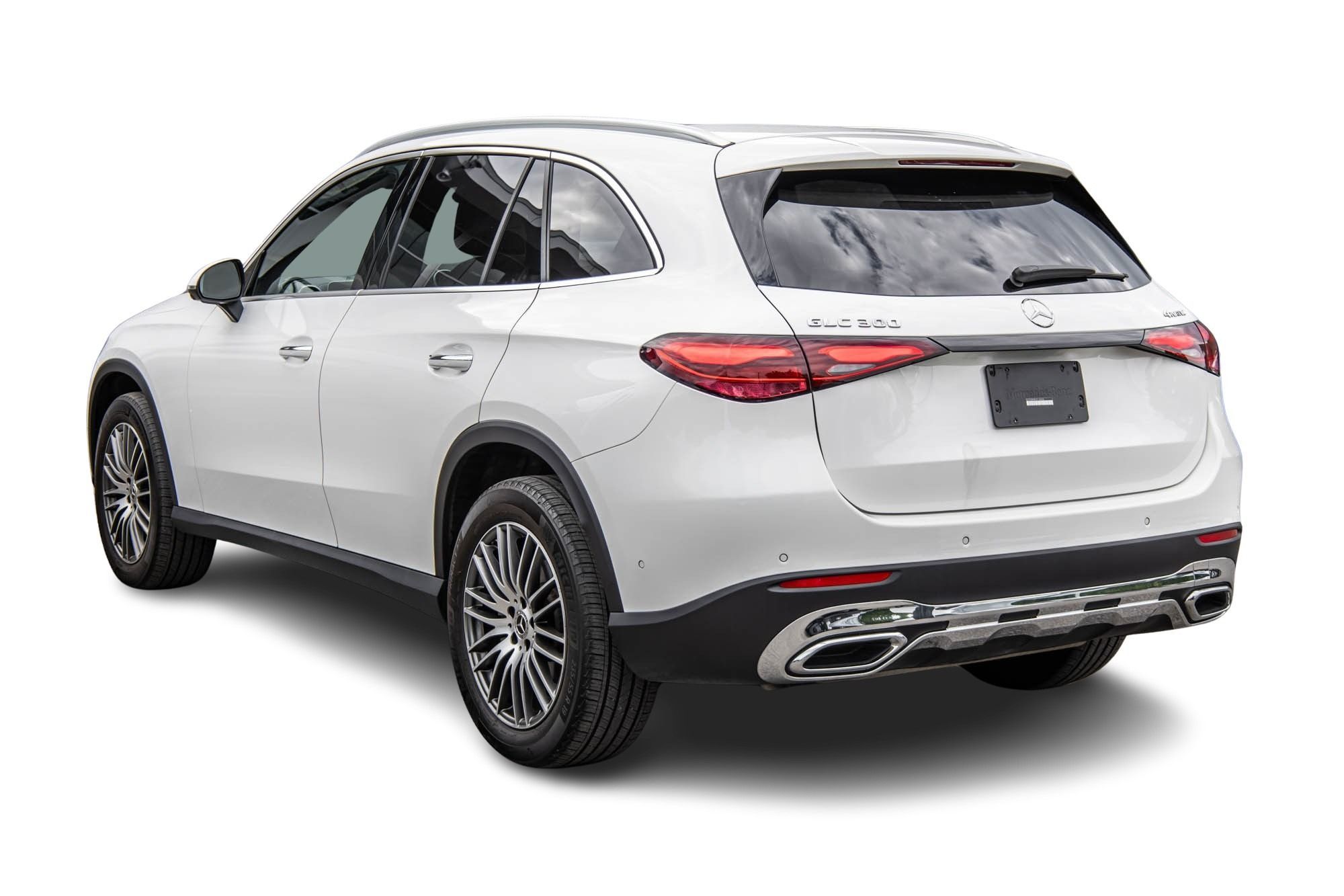 Mercedes-Benz GLC300  2024 à Dollard-des-Ormeaux, Québec