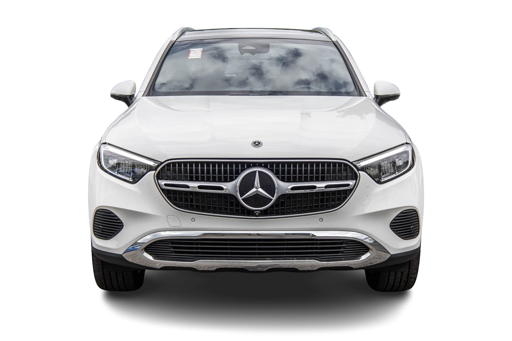 Mercedes-Benz GLC300  2024 à Dollard-des-Ormeaux, Québec