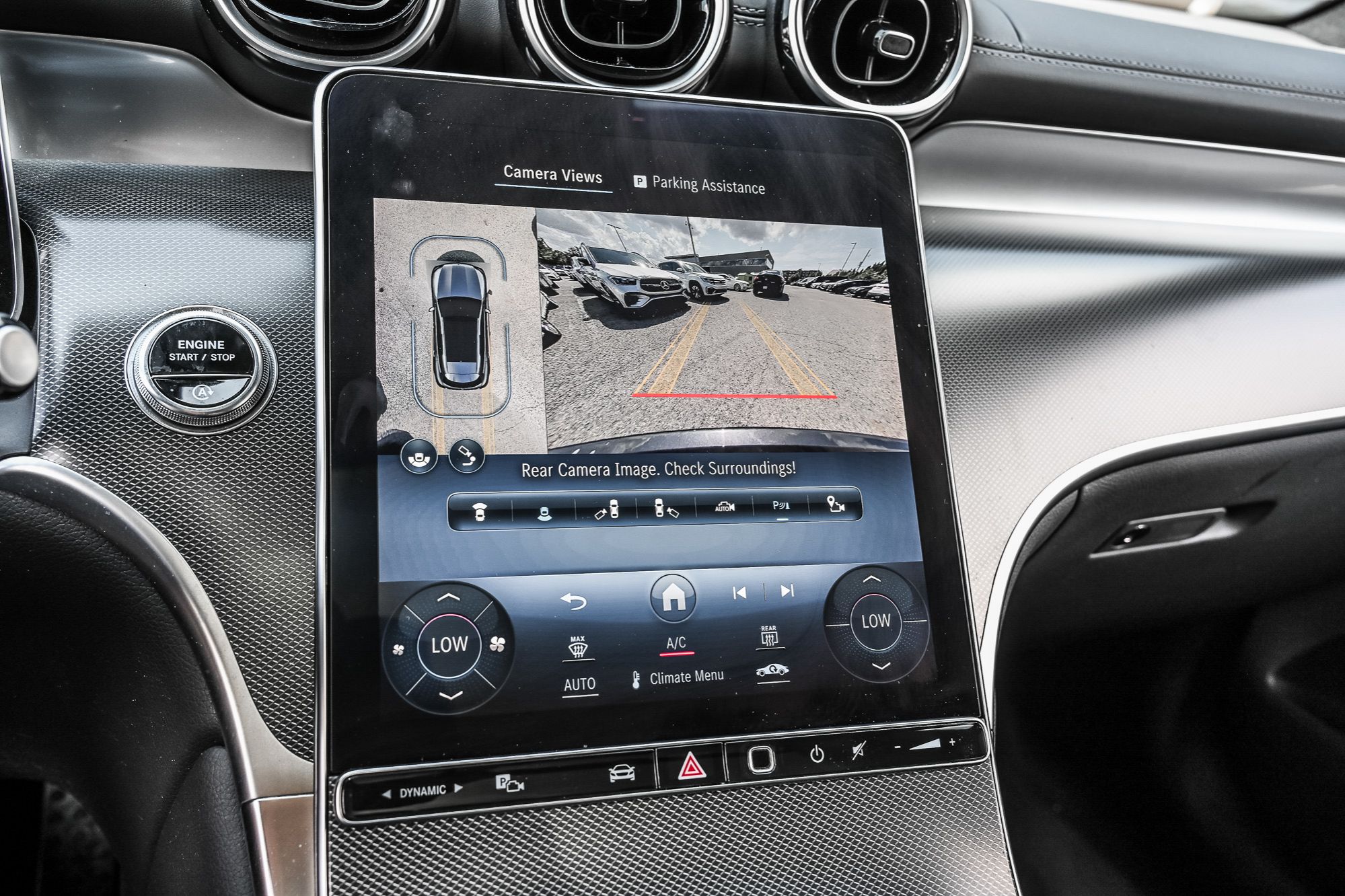 2024 Mercedes-Benz GLC300 in Dollard-des-Ormeaux, Quebec