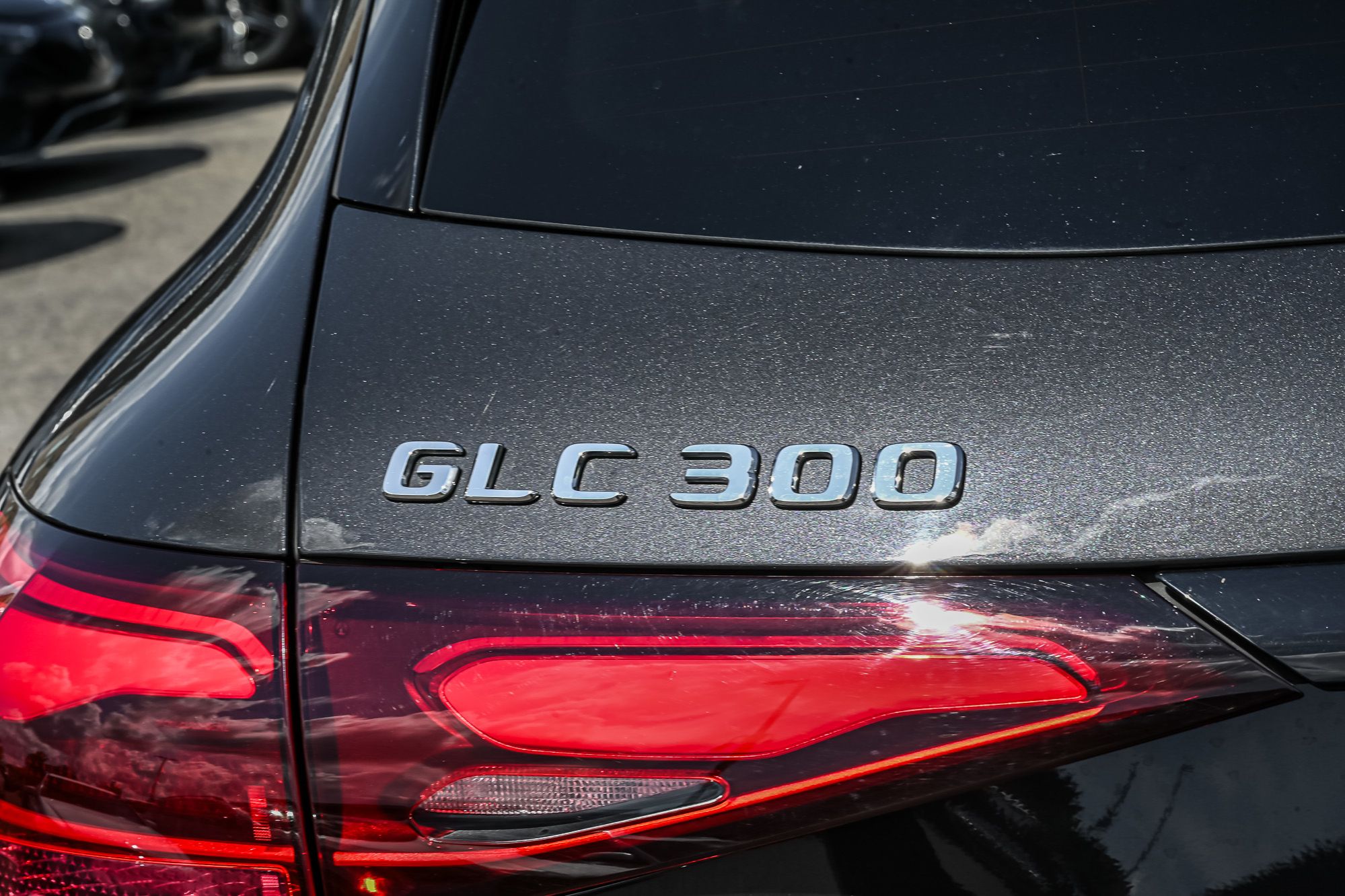 2024 Mercedes-Benz GLC300 in Dollard-des-Ormeaux, Quebec