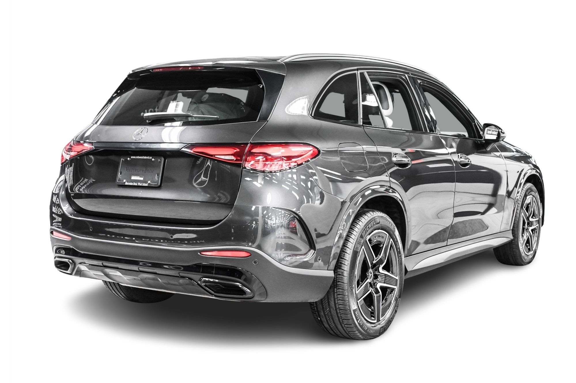 Mercedes-Benz GLC300  2025