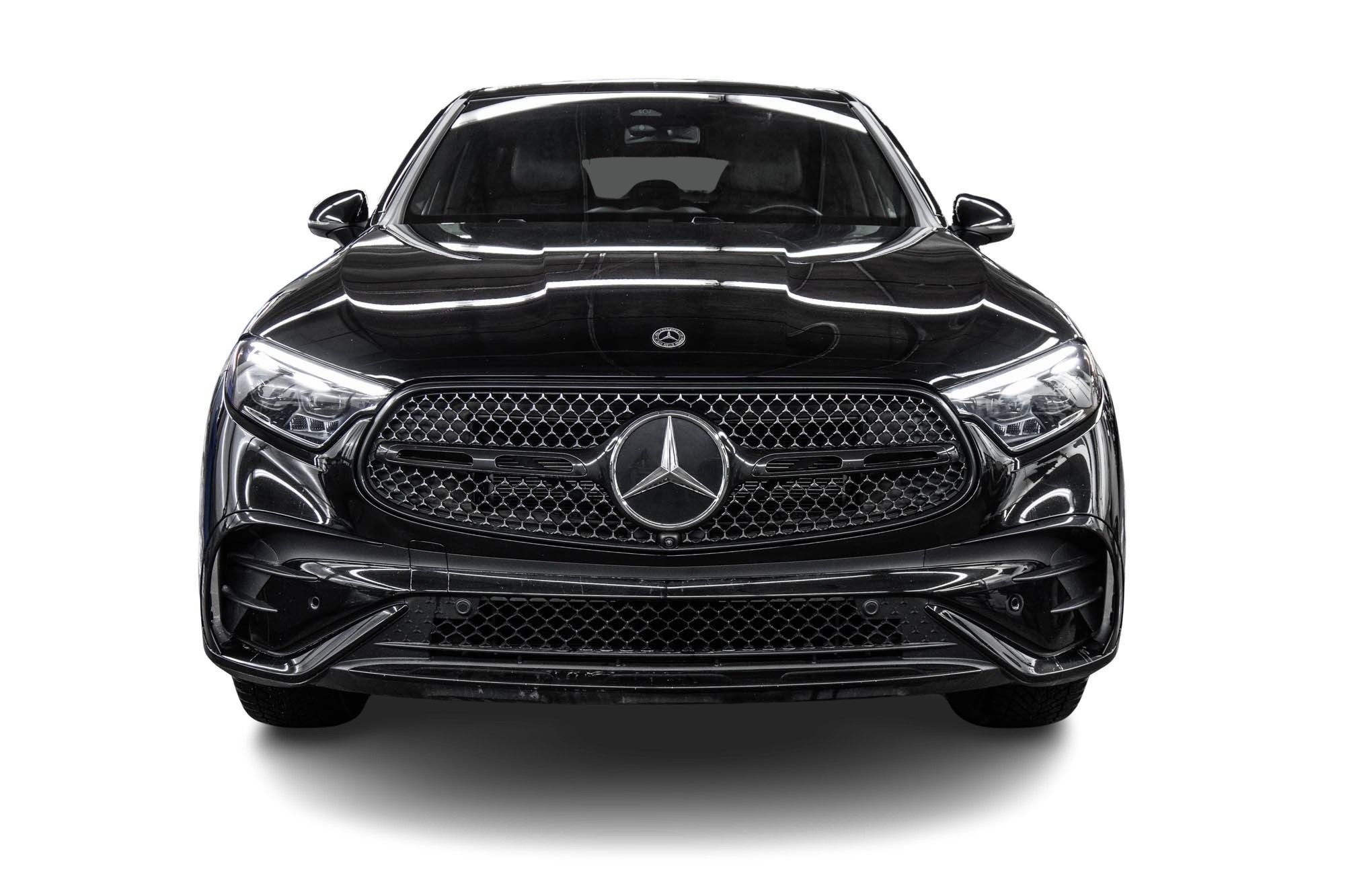 Mercedes-Benz GLC300  2025 à Dollard-des-Ormeaux, Québec