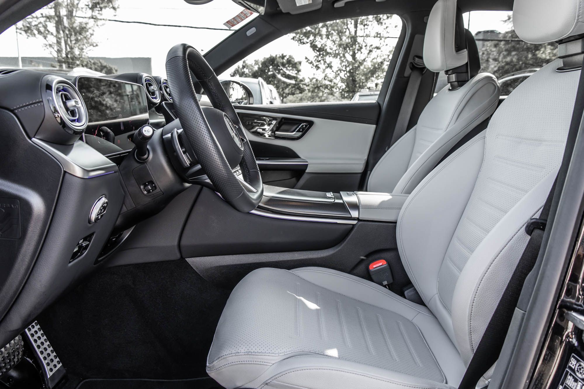 2026 Mercedes-Benz GLC300