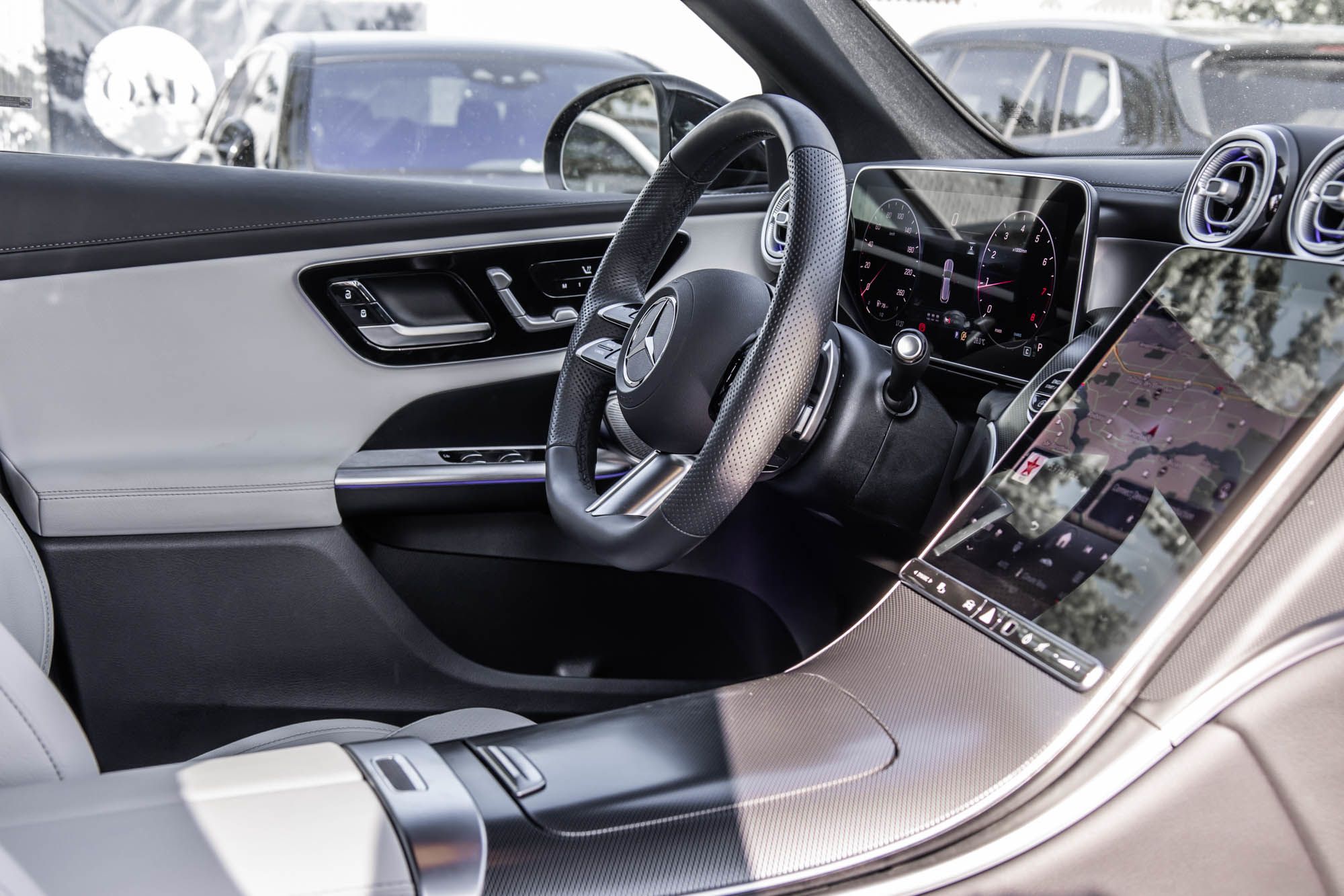 2026 Mercedes-Benz GLC300