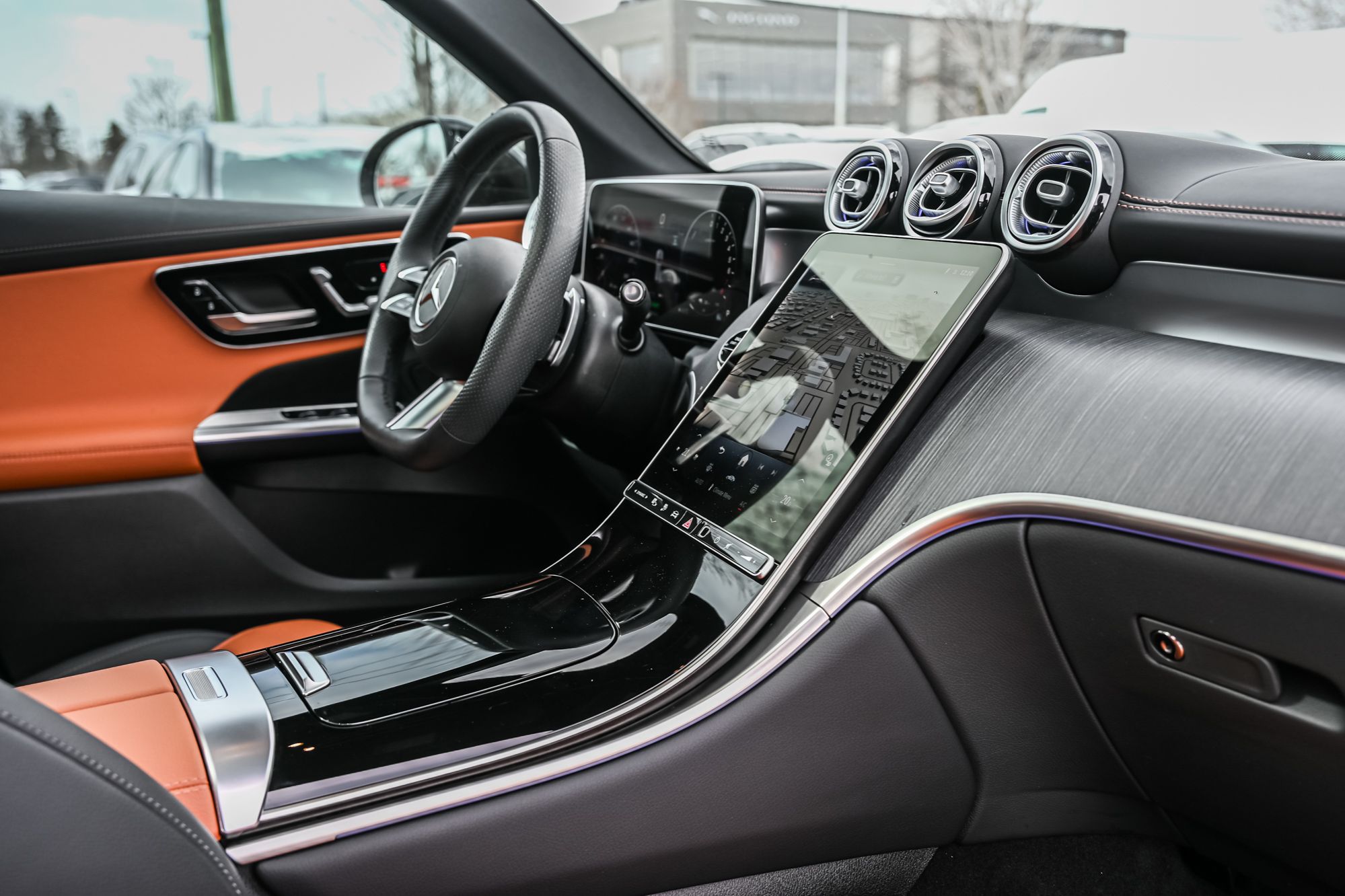 2025 Mercedes-Benz GLC350e