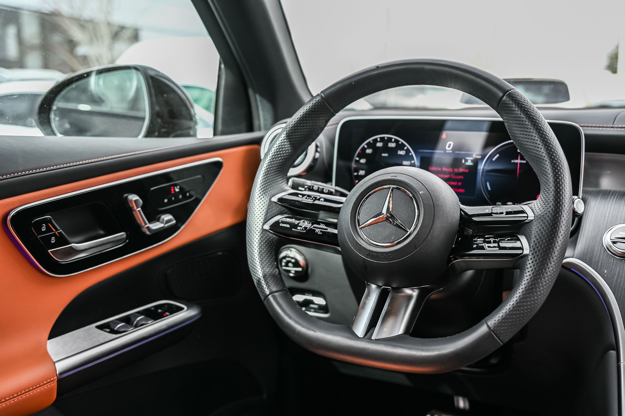 2025 Mercedes-Benz GLC350e