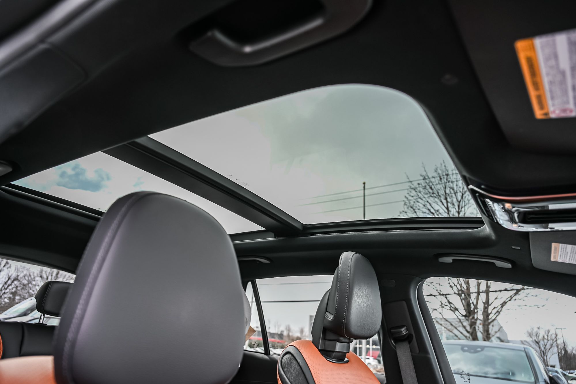 2025 Mercedes-Benz GLC350e