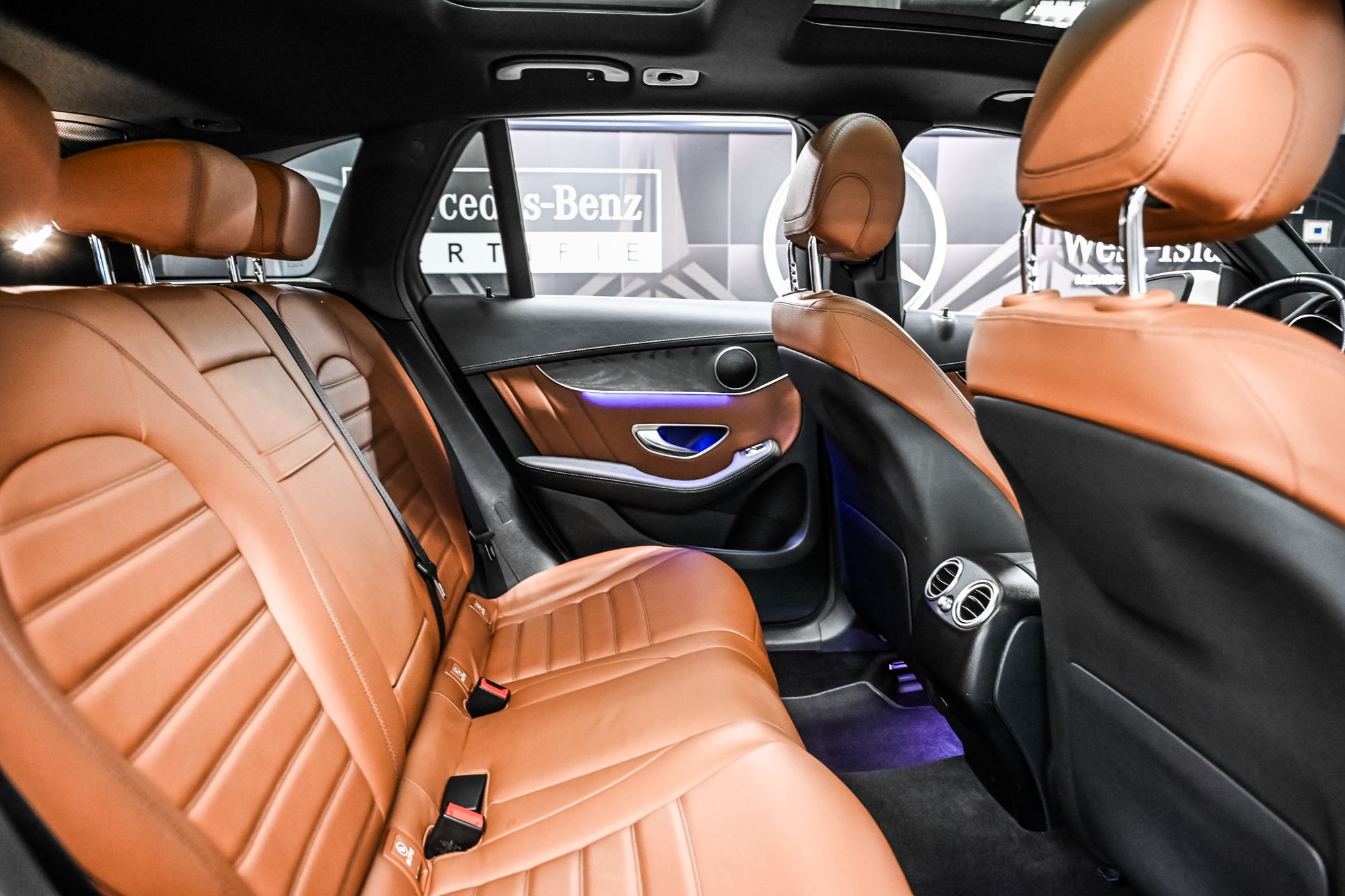 Mercedes-Benz GLC43 AMG  2021