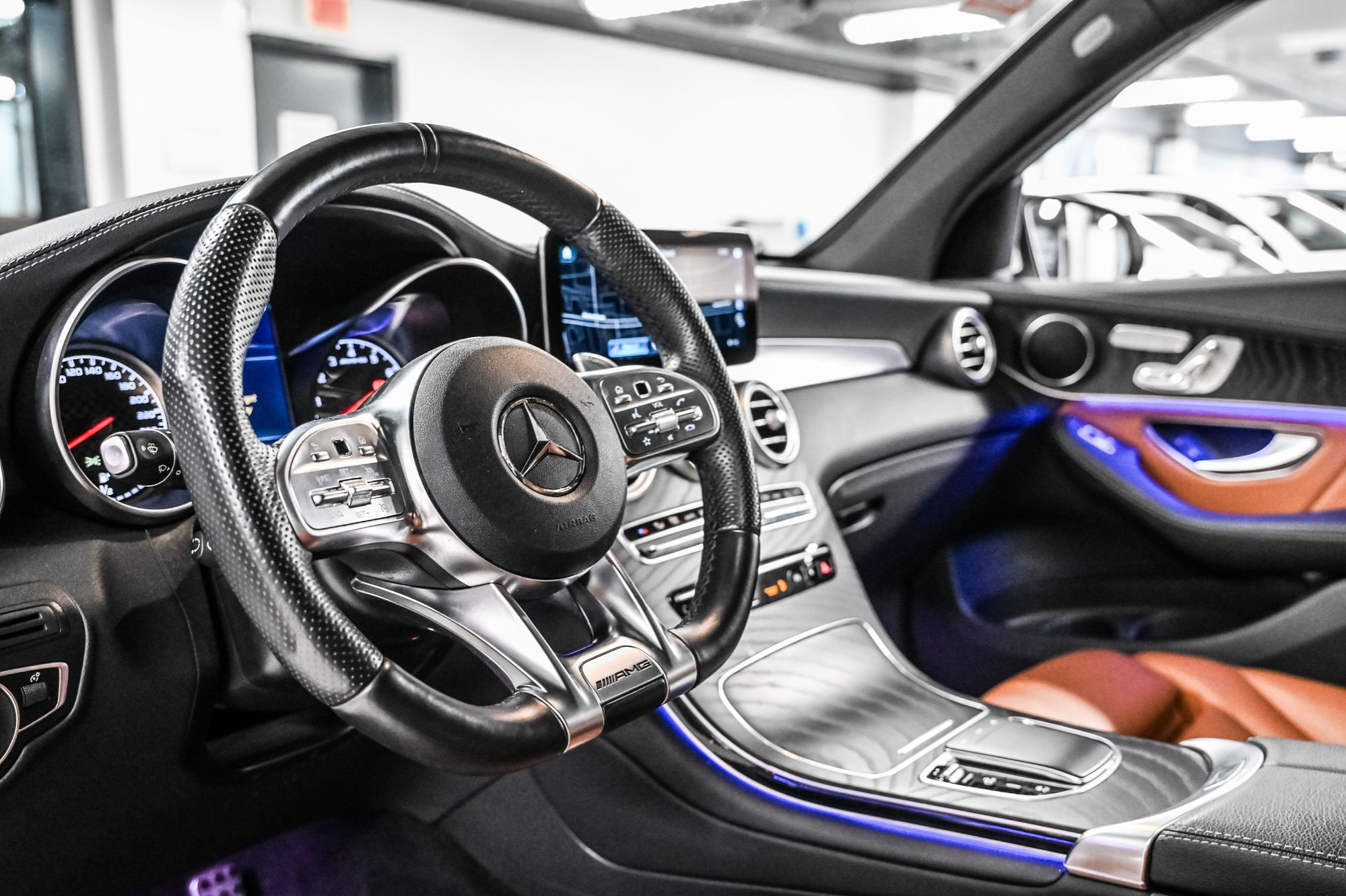 Mercedes-Benz GLC43 AMG  2021