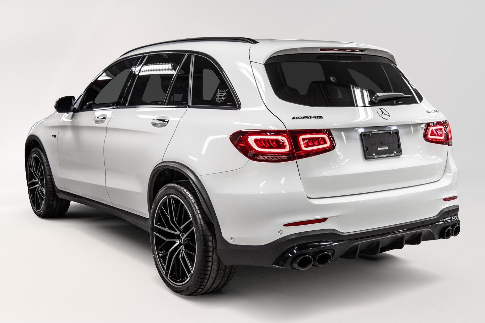 2022 Mercedes-Benz GLC43 AMG in Dollard-des-Ormeaux, Quebec