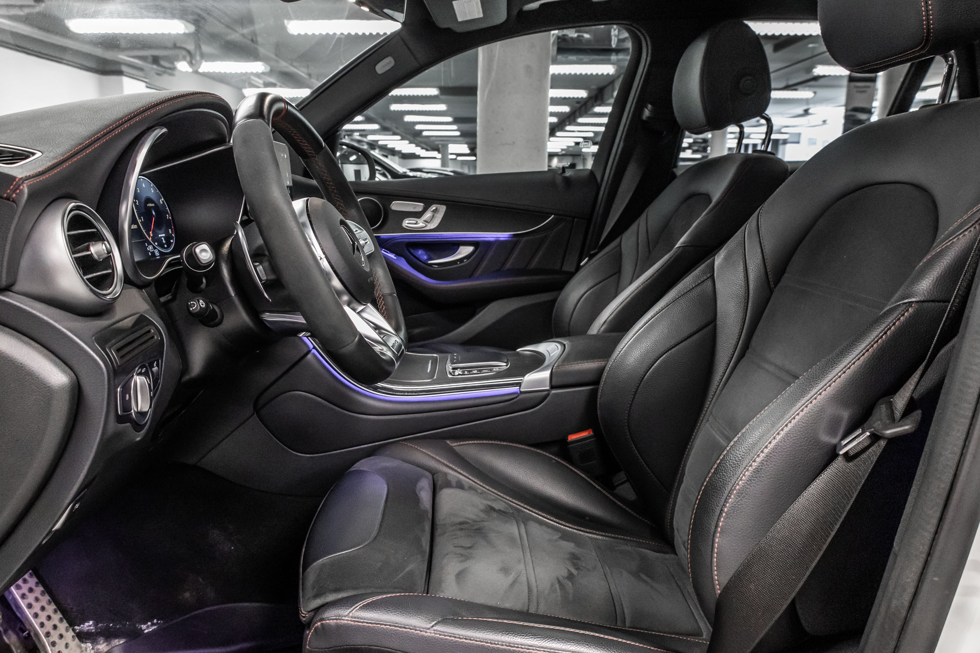 2022 Mercedes-Benz GLC43 AMG in Dollard-des-Ormeaux, Quebec