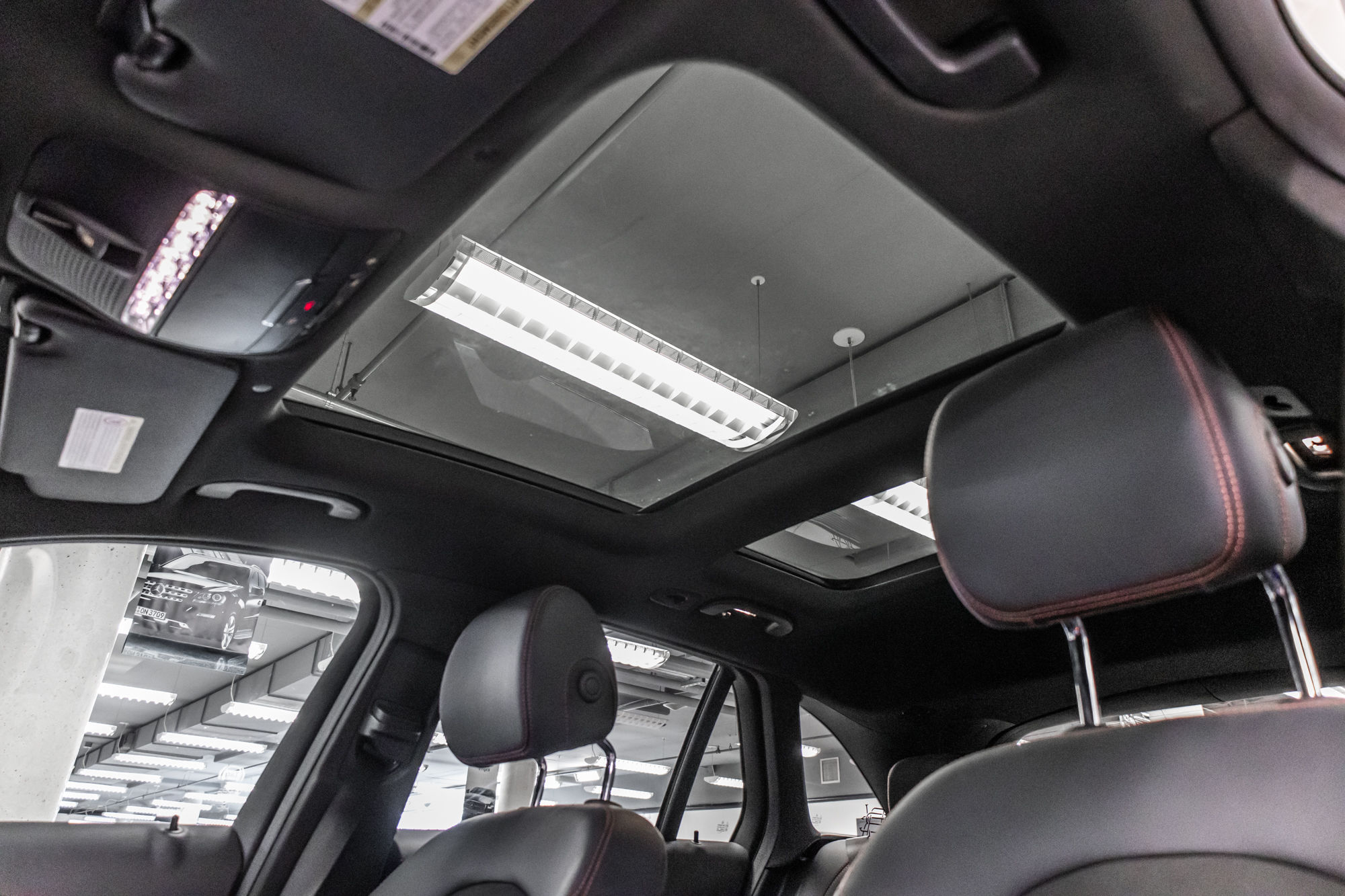 2022 Mercedes-Benz GLC43 AMG in Dollard-des-Ormeaux, Quebec