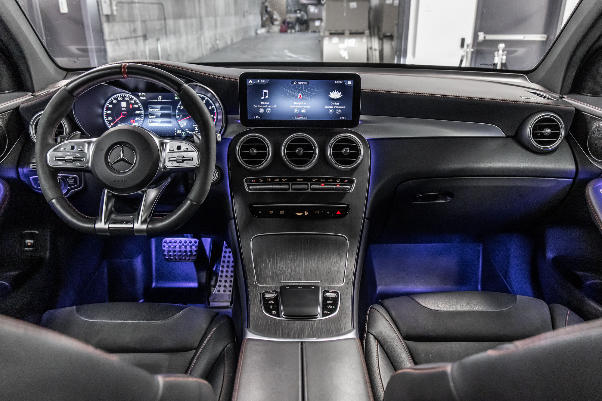 2022 Mercedes-Benz GLC43 AMG in Dollard-des-Ormeaux, Quebec