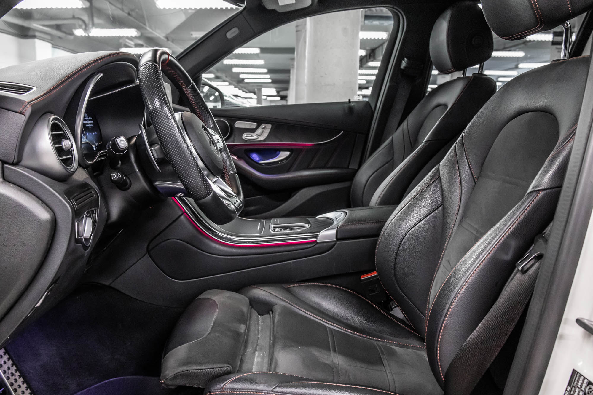 2022 Mercedes-Benz GLC43 AMG in Dollard-des-Ormeaux, Quebec