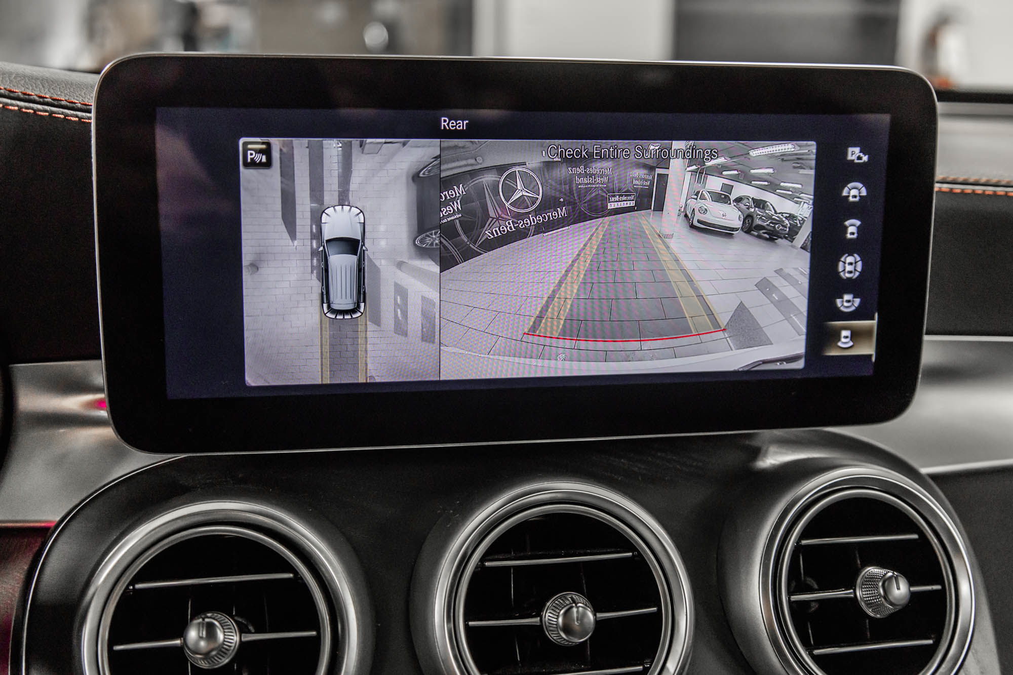 2022 Mercedes-Benz GLC43 AMG in Dollard-des-Ormeaux, Quebec