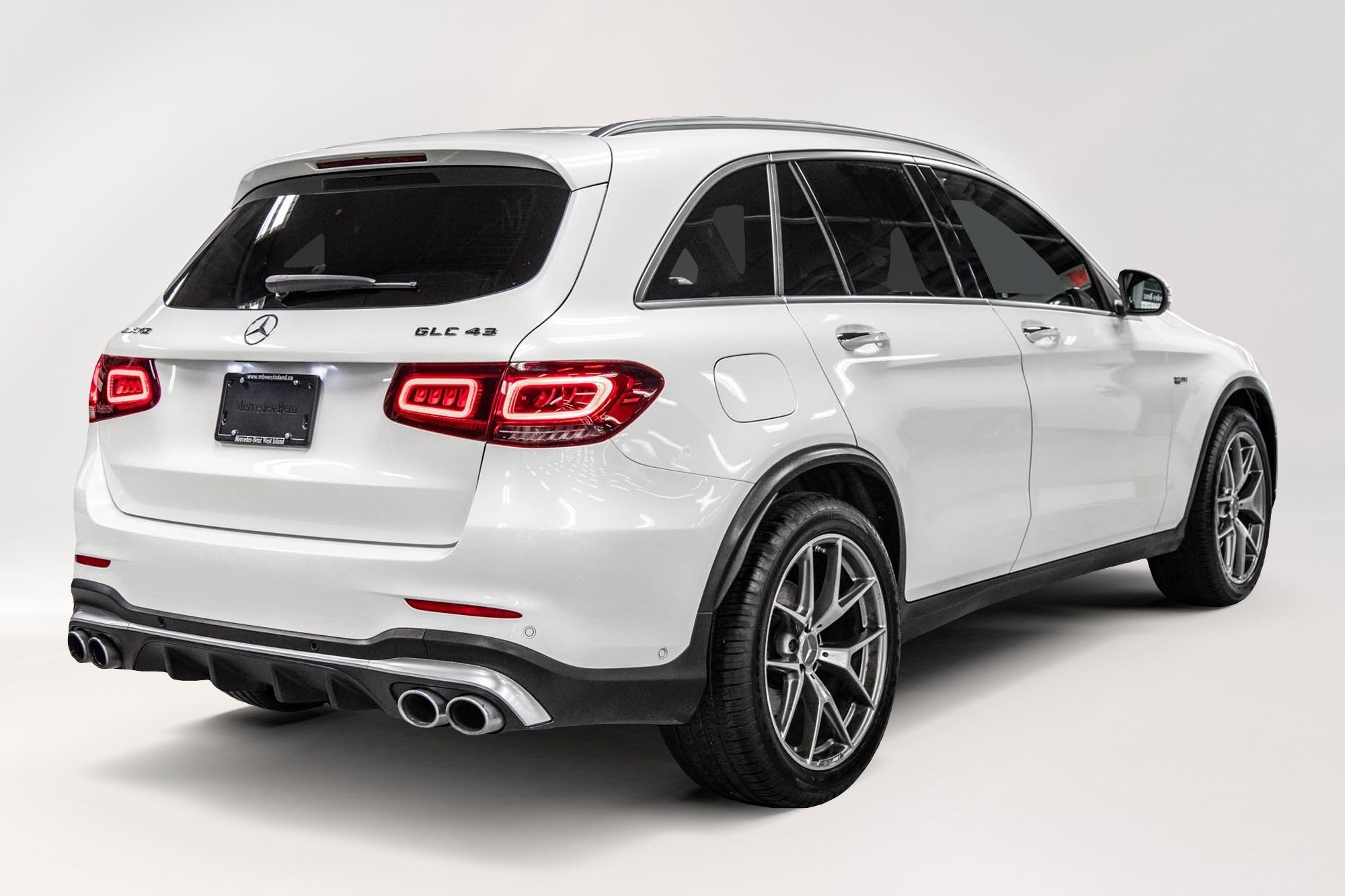 2022 Mercedes-Benz GLC43 AMG in Dollard-des-Ormeaux, Quebec