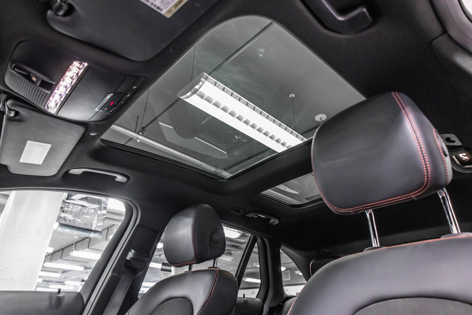 2022 Mercedes-Benz GLC43 AMG in Dollard-des-Ormeaux, Quebec