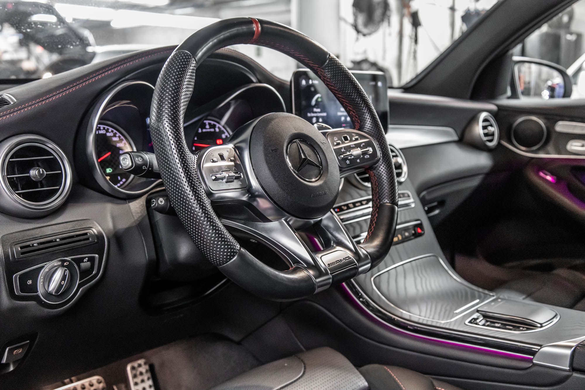 Mercedes-Benz GLC43 AMG  2023